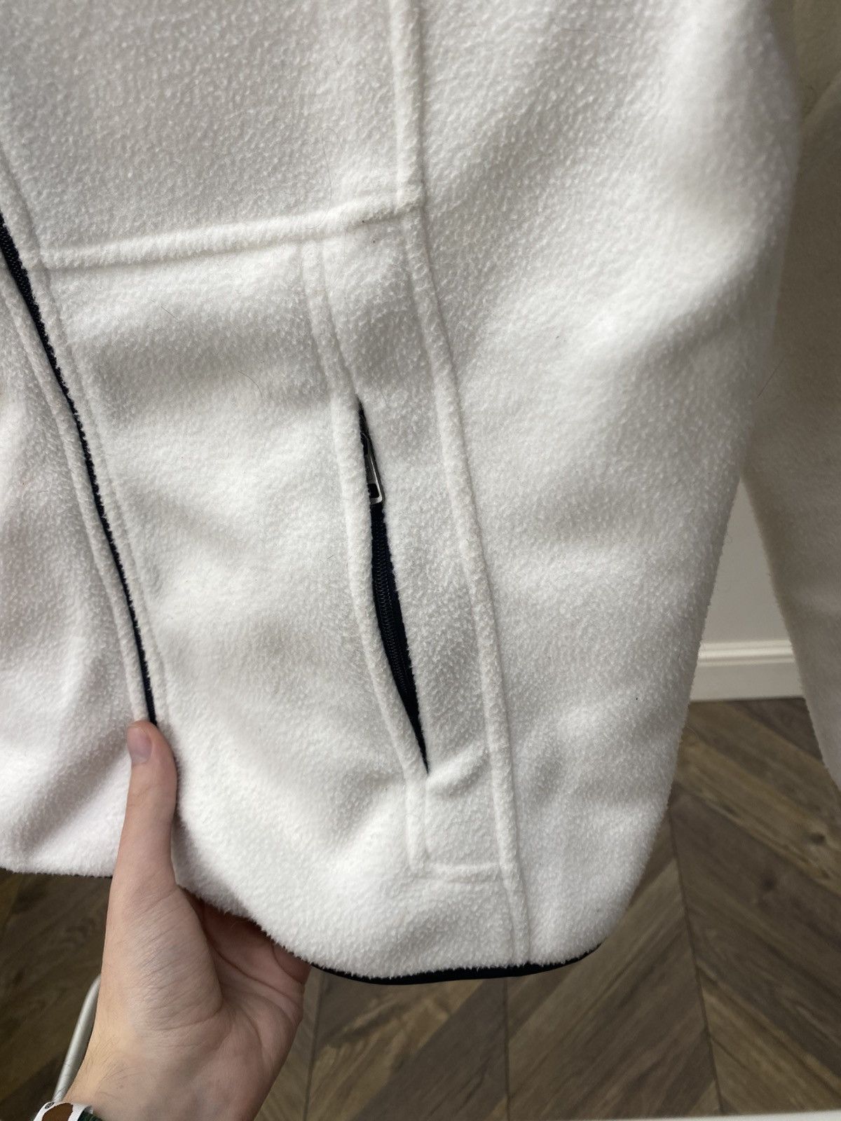 Moncler Vintage Moncler kids fleece zip hoodie Size US XXS / EU 40 - 9 Thumbnail