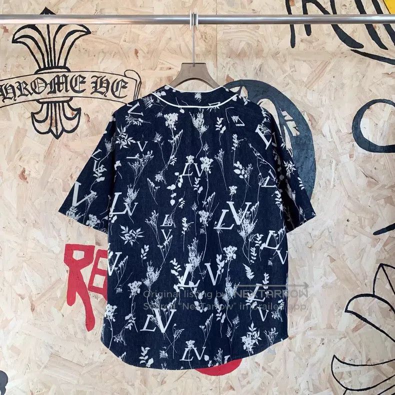 Louis Vuitton Louis Vuitton Wheat-ear printed denim classic short sleeve Size US L / EU 52-54 / 3 - 6 Thumbnail