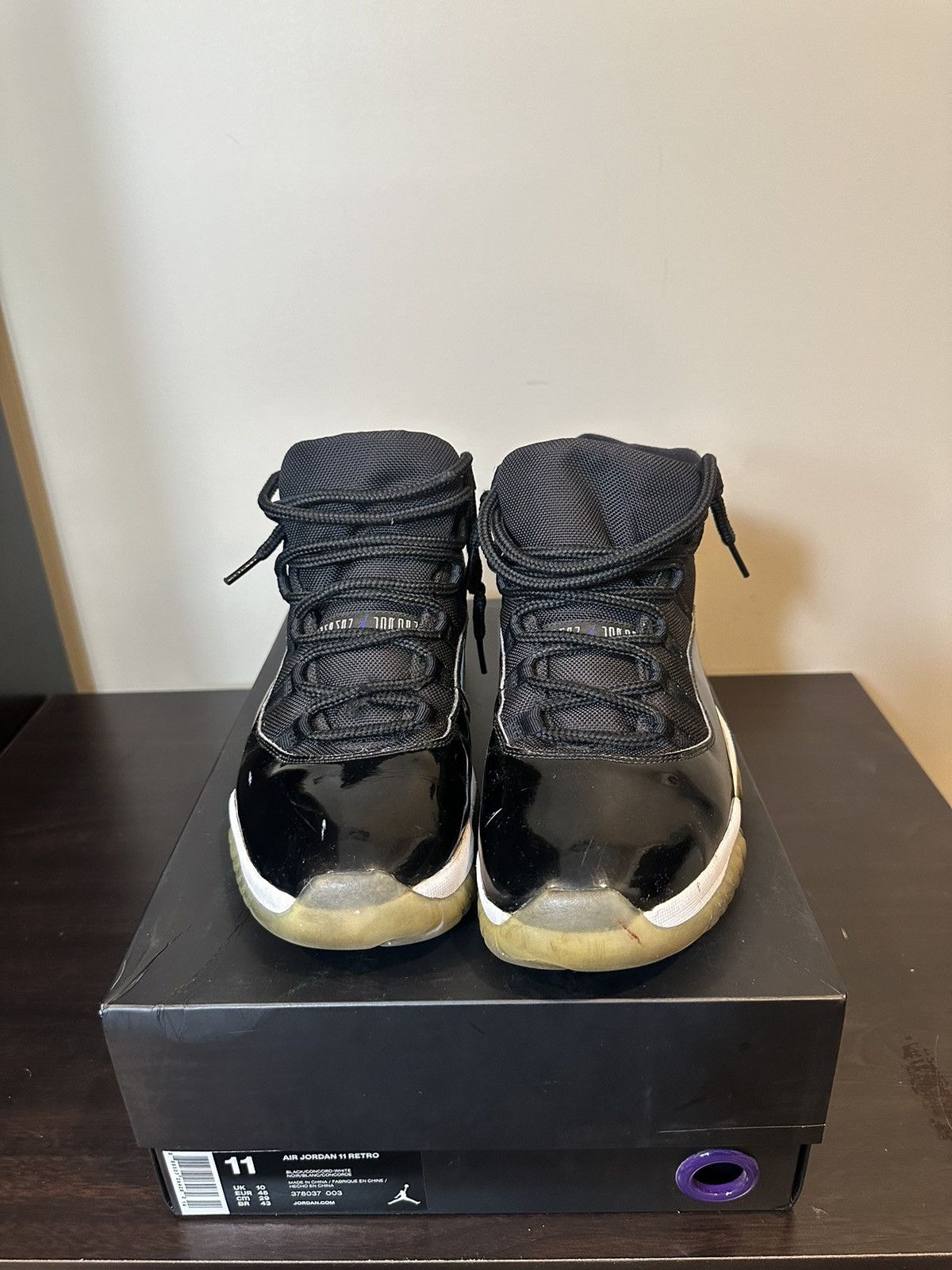 Jordan Brand × Nike 2016 Air Jordan 11 Retro 'Space Jam' Size US 11 / EU 44 - 2 Thumbnail