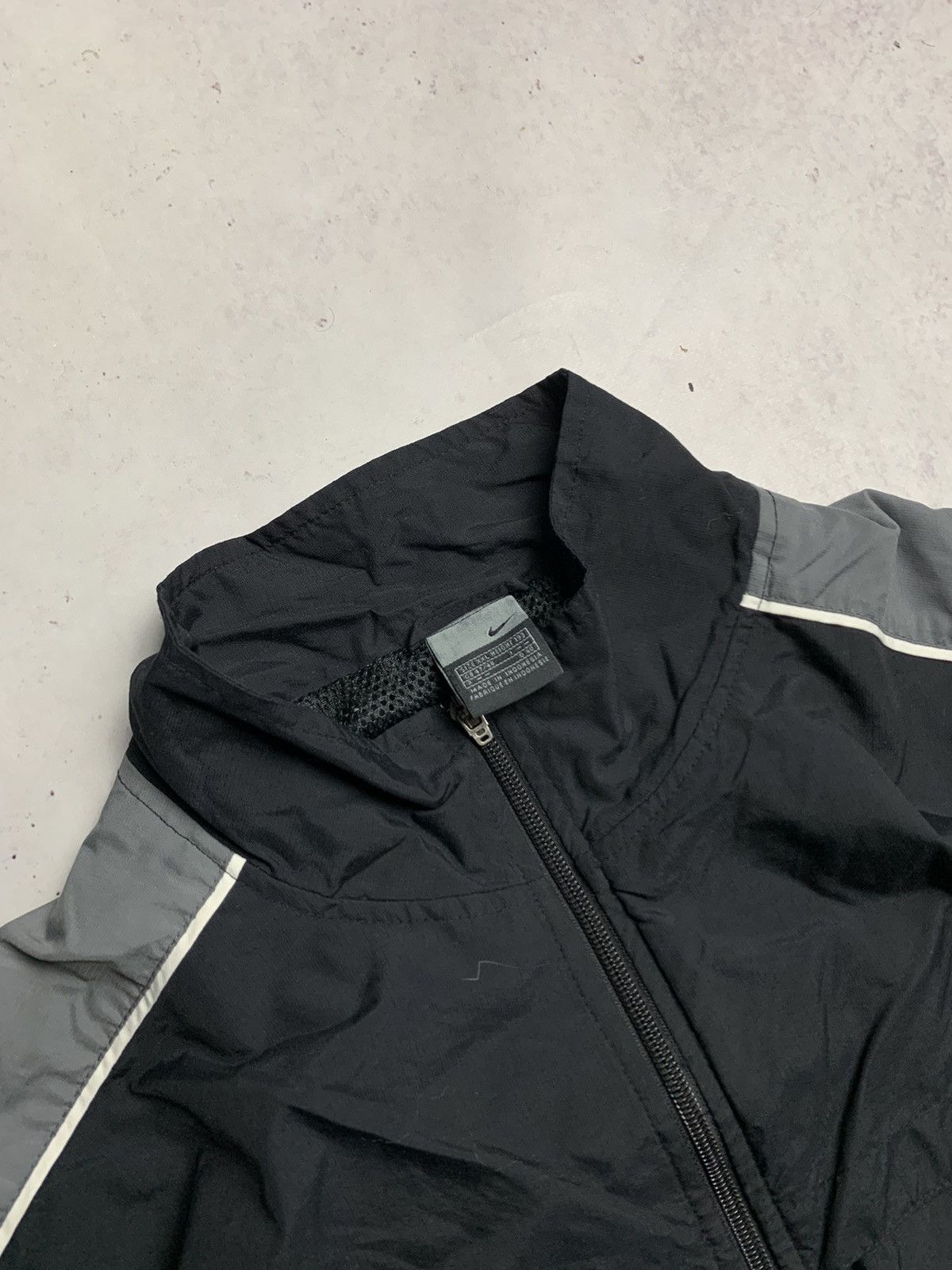 Nike Vintage Nike Olympic Nylon Zip Jacket Y2K XXL Size US XXL / EU 58 / 5 - 6 Thumbnail