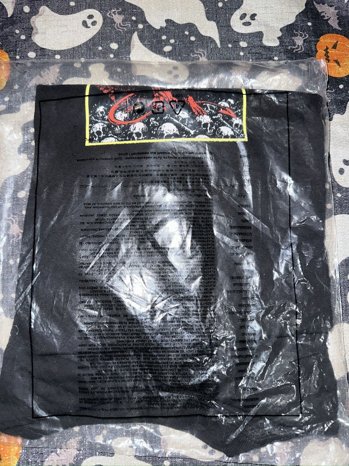 Half Evil Half Evil - 8 YEAR TEE (MEDIUM) Size US M / EU 48-50 / 2 - 3 Thumbnail