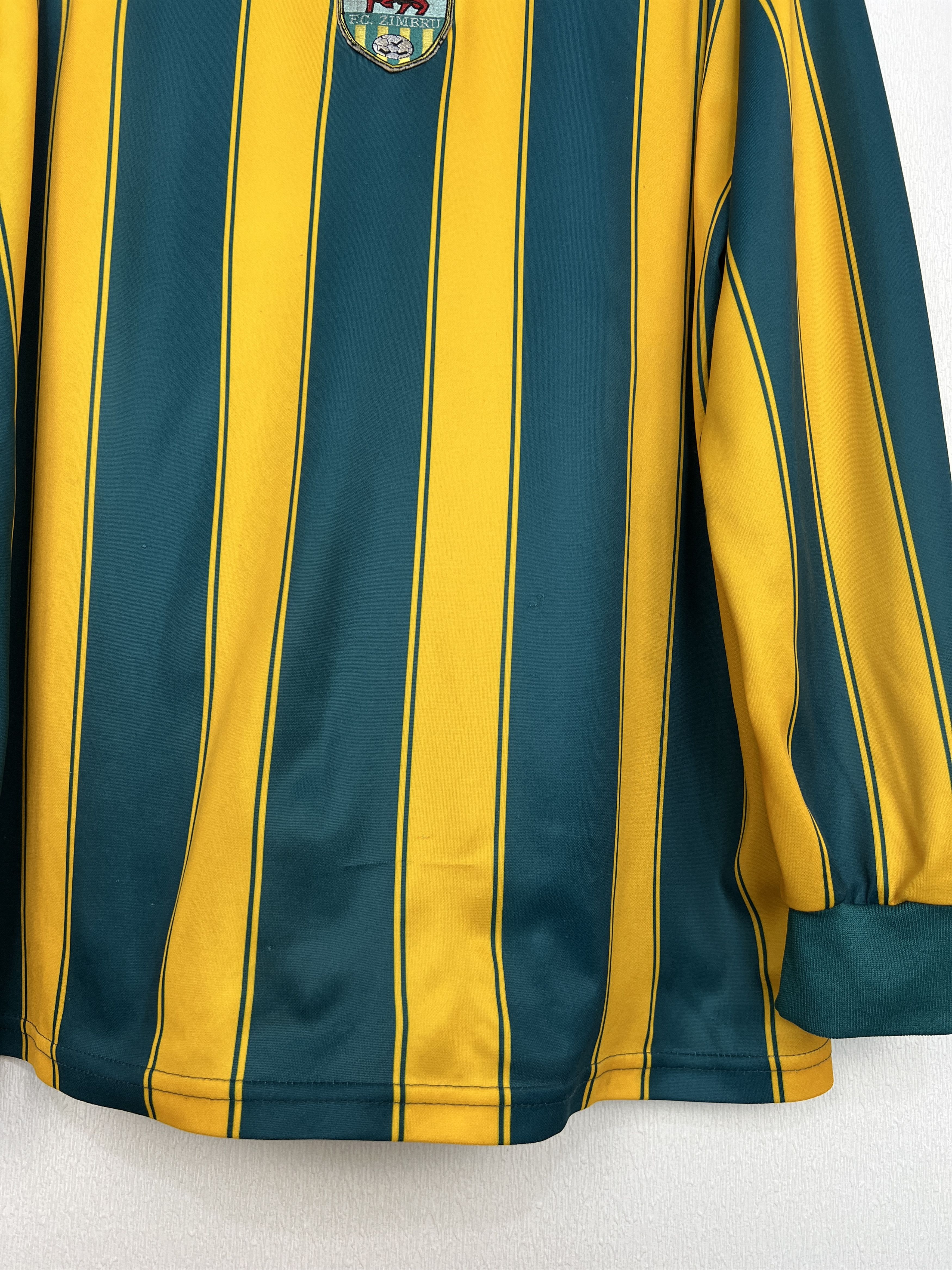 Adidas FC Zimbru Chisinau Home football shirt 1997 Adidas #10 Size US XXL / EU 58 / 5 - 7 Thumbnail