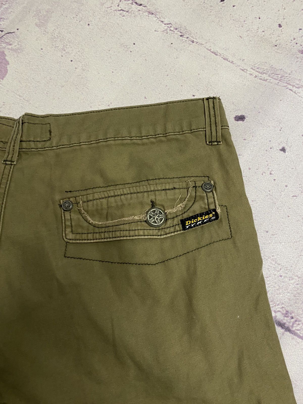 Dickies Men's vintage Cargo shorts Dickies tykes USA Size US 34 / EU 50 - 3 Thumbnail