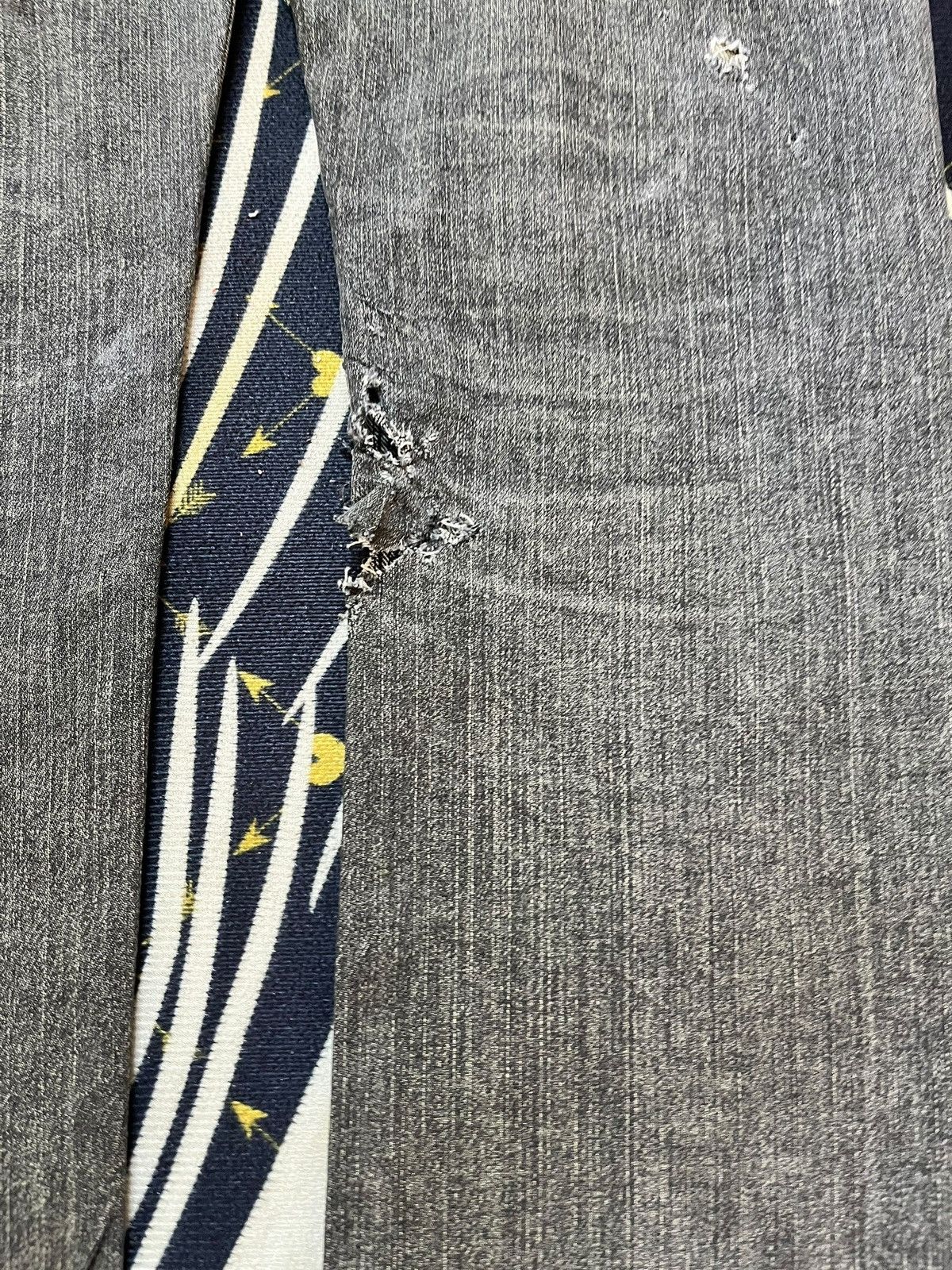 Burberry Vintage Burberry Black Label Mudwash Distressed Denim Size US 33 - 6 Thumbnail