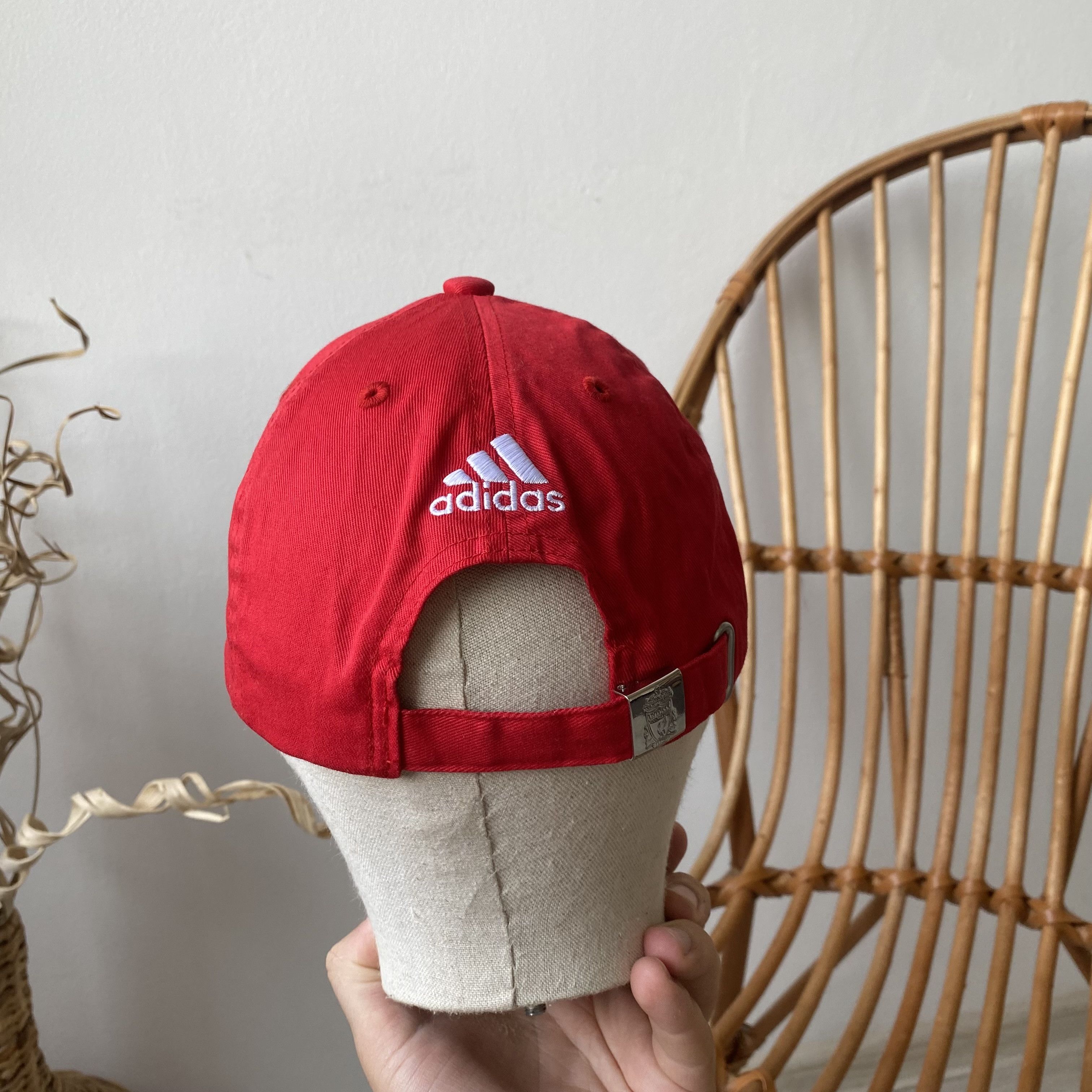 Adidas Blockore Adidas Liverpool FC Cap Jersey Hat Football Size ONE SIZE - 2 Thumbnail