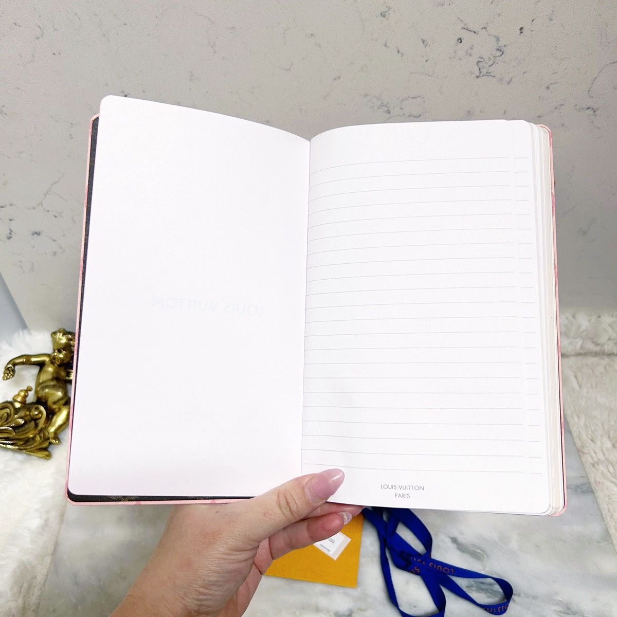 Louis Vuitton Authentic NIB Louis Vuitton Pink Jane MM Journal / Notebook Size ONE SIZE - 8 Thumbnail