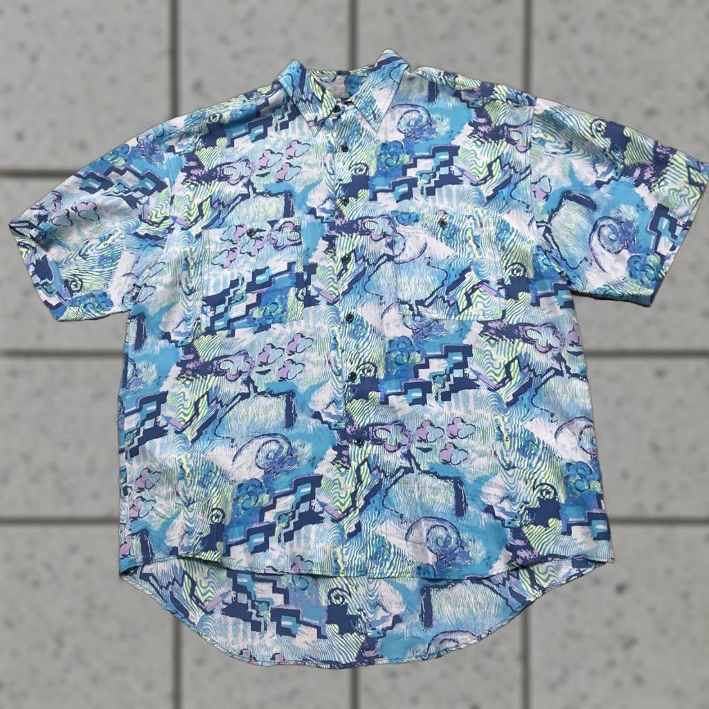 Vintage VINTAGE Michael's Fashions Hawaiian Silk Shirt Men L Turquoise Blue Green Geometric ShirtMens L, Turquoise Blue Green, Silk, Button-Up, Short Sleeve Size US L / EU 52-54 / 3 - 1 Thumbnail