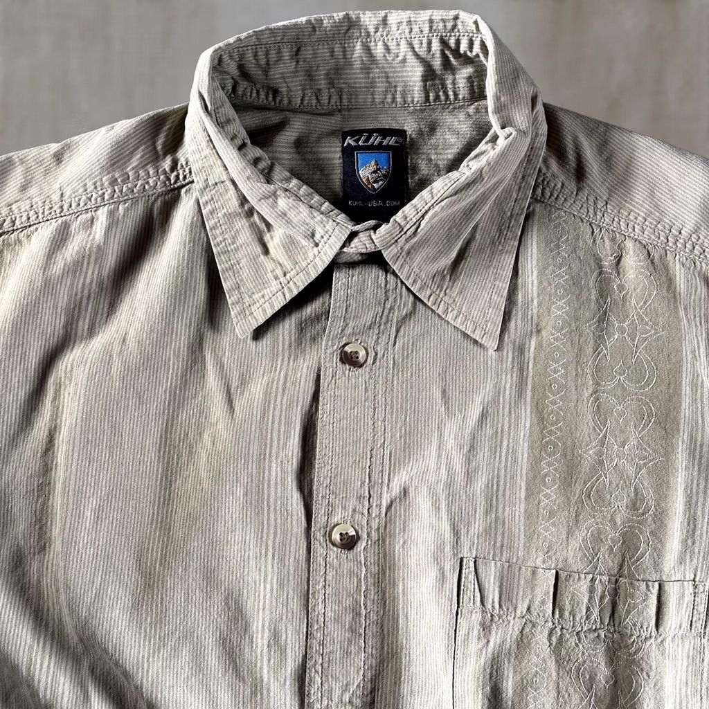 Vintage KÜHL Shirt Mens Large Short Sleeve Embroidered Button-Up Hiking Organic Cotton Green Flagship Classic Outdoor Shirt Size US L / EU 52-54 / 3 - 1 Thumbnail