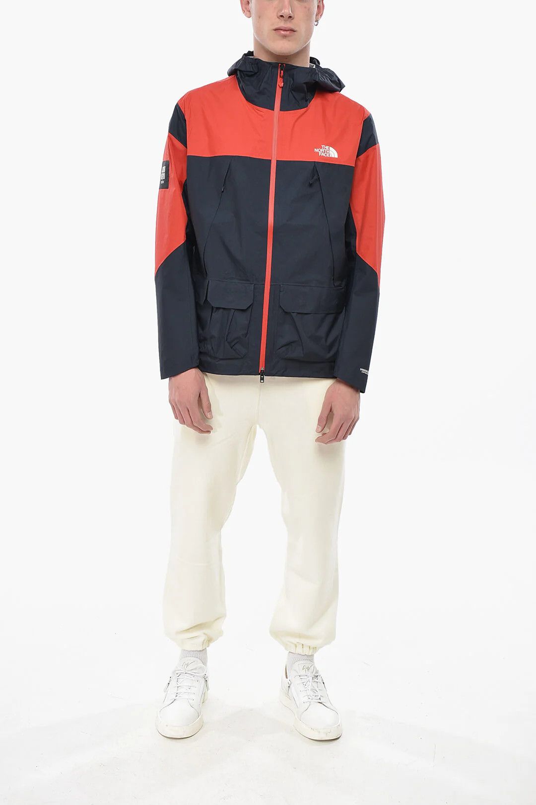 The North Face og1mm0426 Two-Tone Nylon Windbreaker Jacket in Blue & Red Size US S / EU 44-46 / 1 - 5 Thumbnail