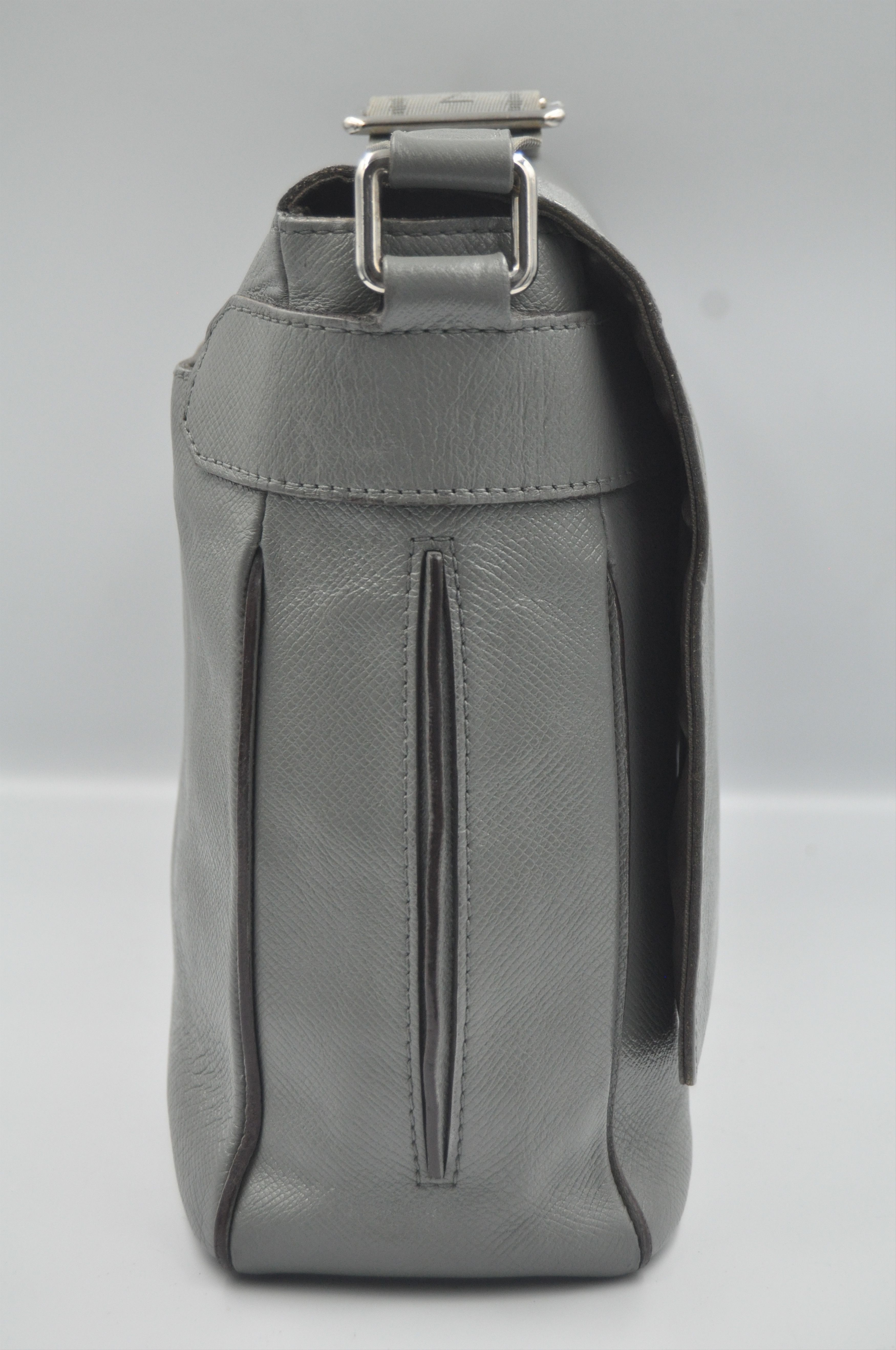 Louis Vuitton Louis Vuitton - 2013 - Roman Size ONE SIZE - 4 Thumbnail