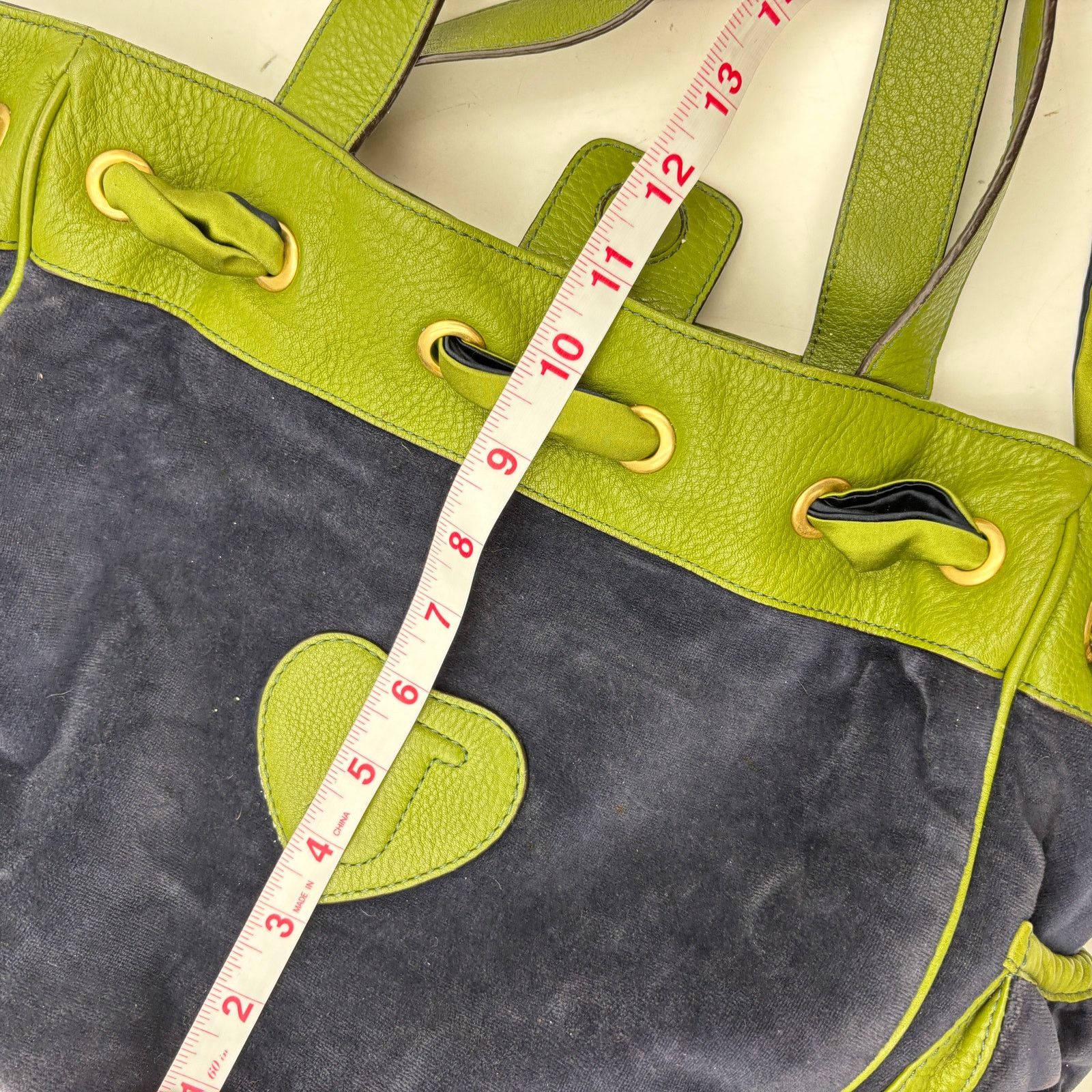 Juicy Couture × Vintage VTG Juicy Couture Daydreamer Shoulder Bag Purse Y2K Velour Size ONE SIZE - 11 Thumbnail