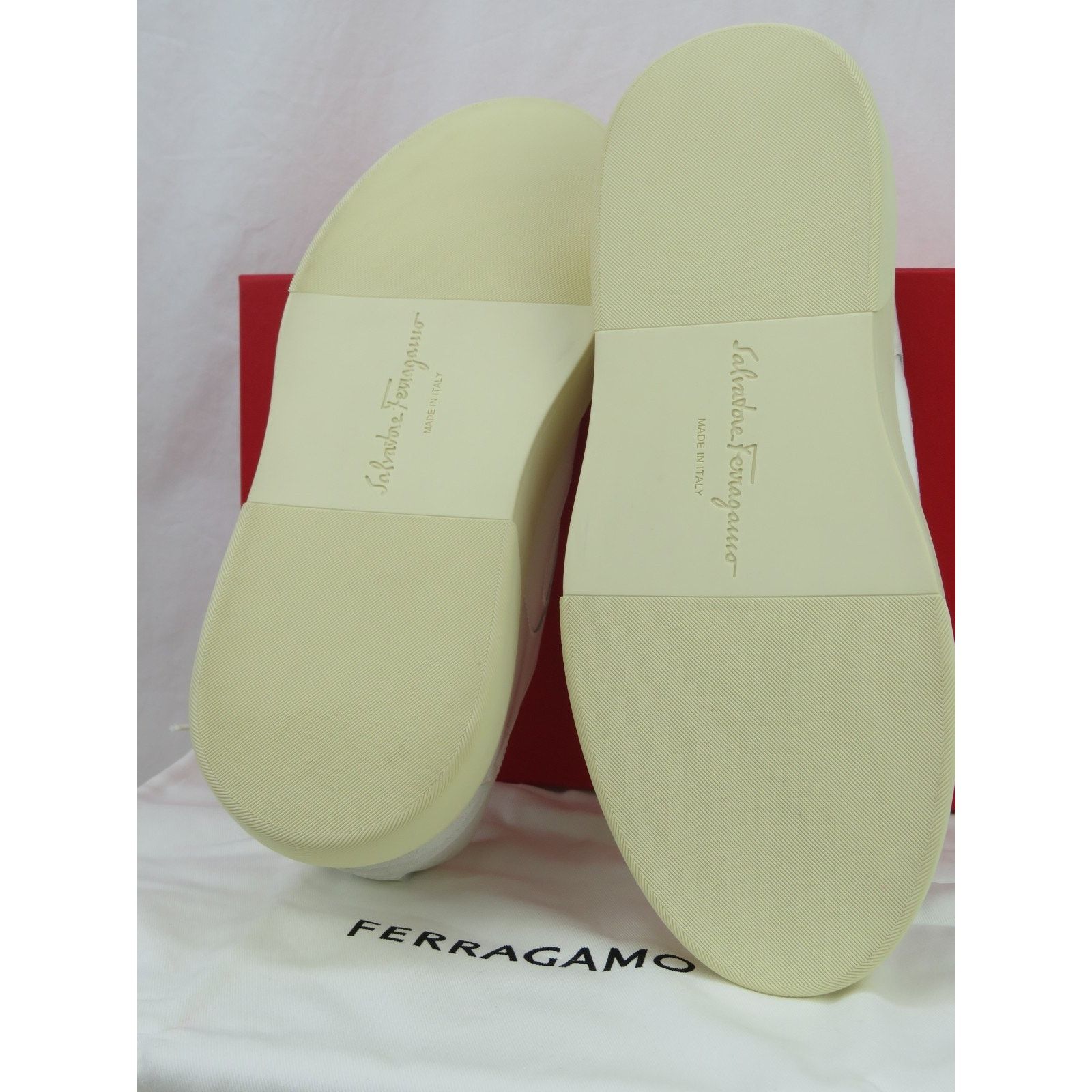 Salvatore Ferragamo FERRAGAMO CASSINA WHITE LEATHER GANCINI LOGO SNEAKERS 10.5 Size US 10.5 / EU 43-44 - 12 Thumbnail