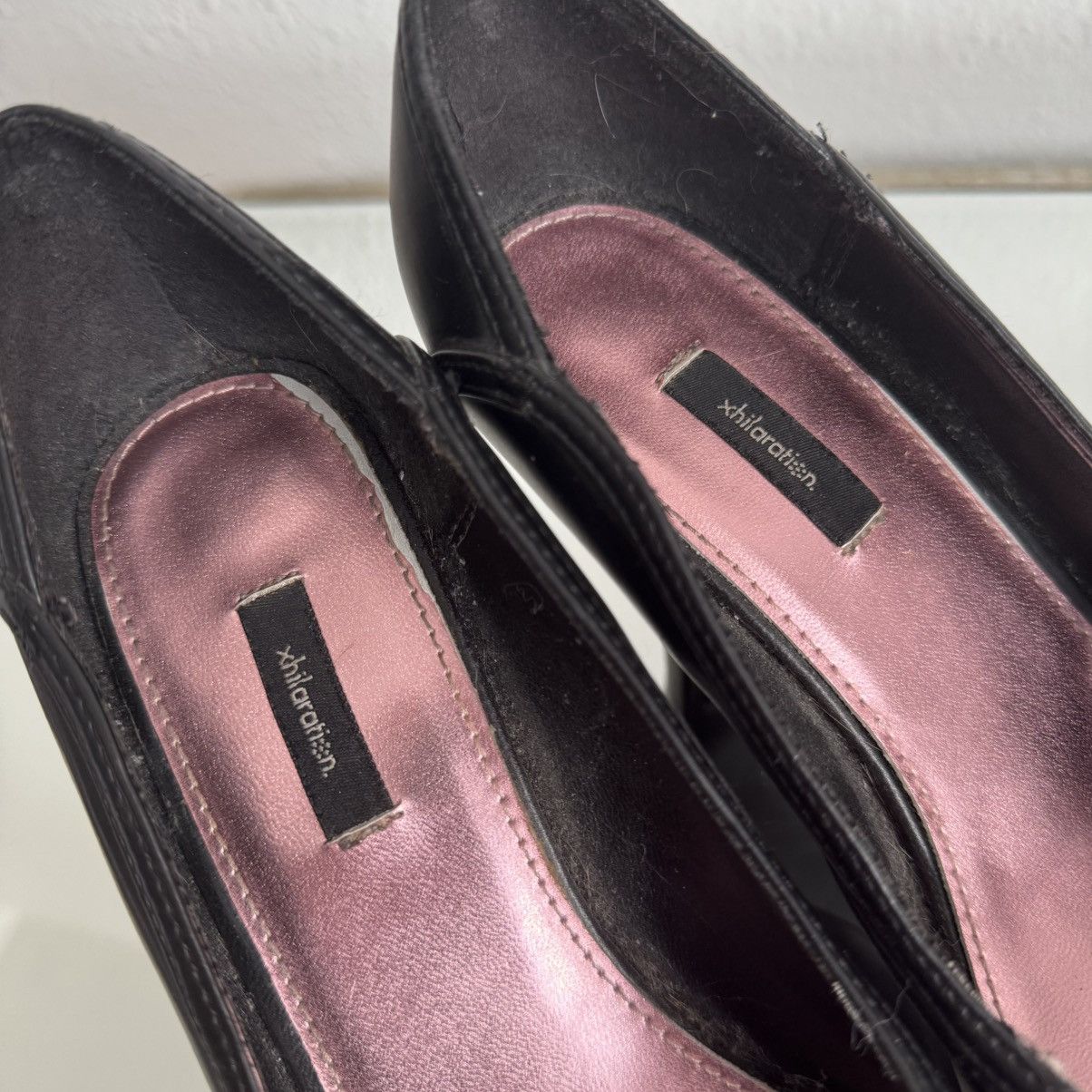 Other XHILARATION Vintage Y2K Black Faux Leather Preppy Pump Heels Size US 8.5 / IT 38.5 - 10 Thumbnail