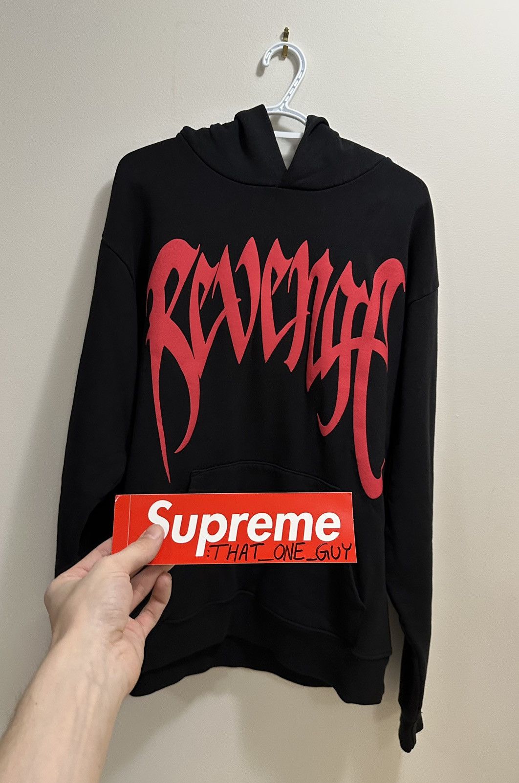 Designer × Hypebeast × Revenge Revenge ‘Bred’ Arch Logo Hoodie L Size US L / EU 52-54 / 3 - 5 Thumbnail
