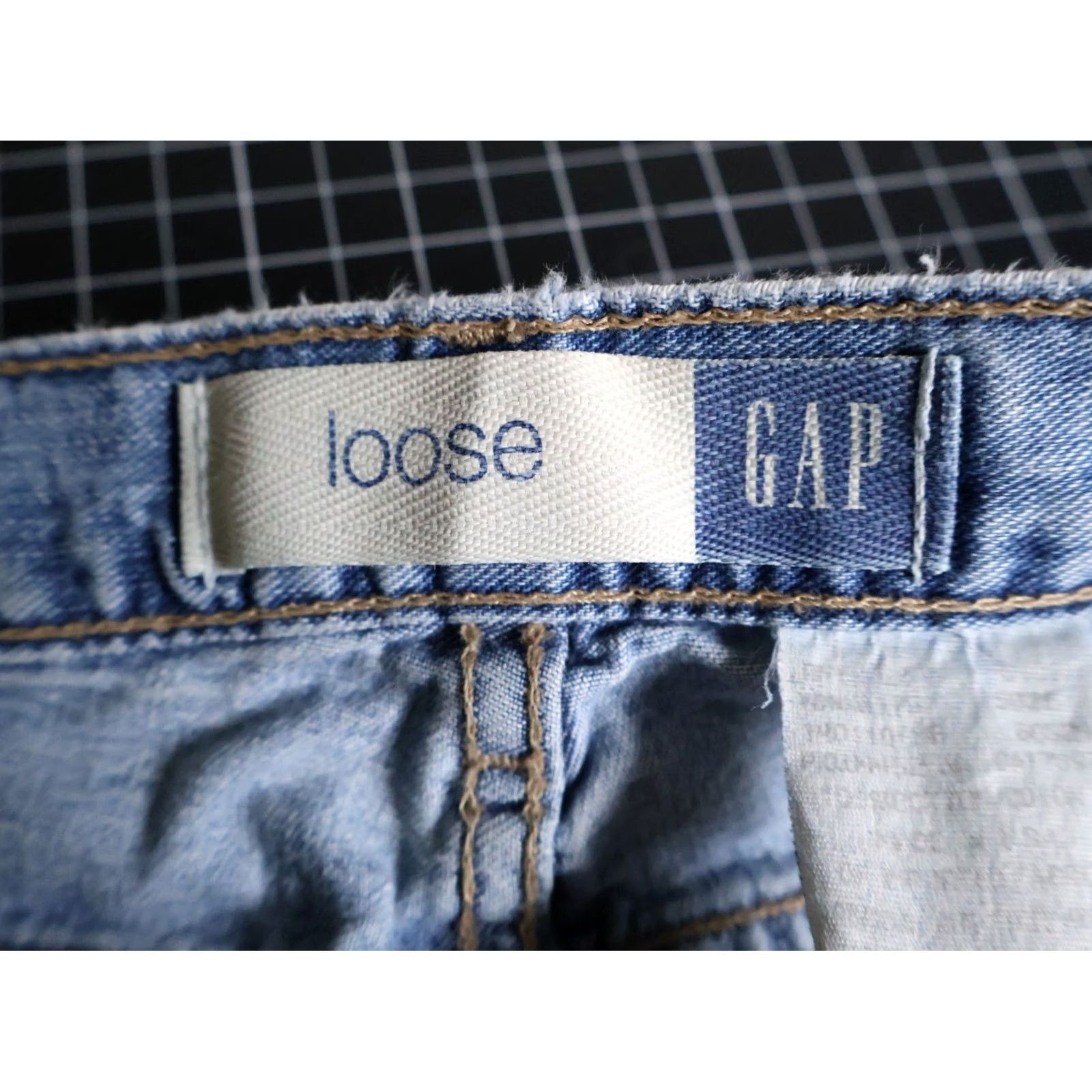 Gap VINTAGE Gap Jeans Women's 12 Long (32 x 32) Blue Denim Button Fly High Rise Relaxed Mom Style 5-Pocket Size 34" / US 12 / IT 48 - 3 Thumbnail