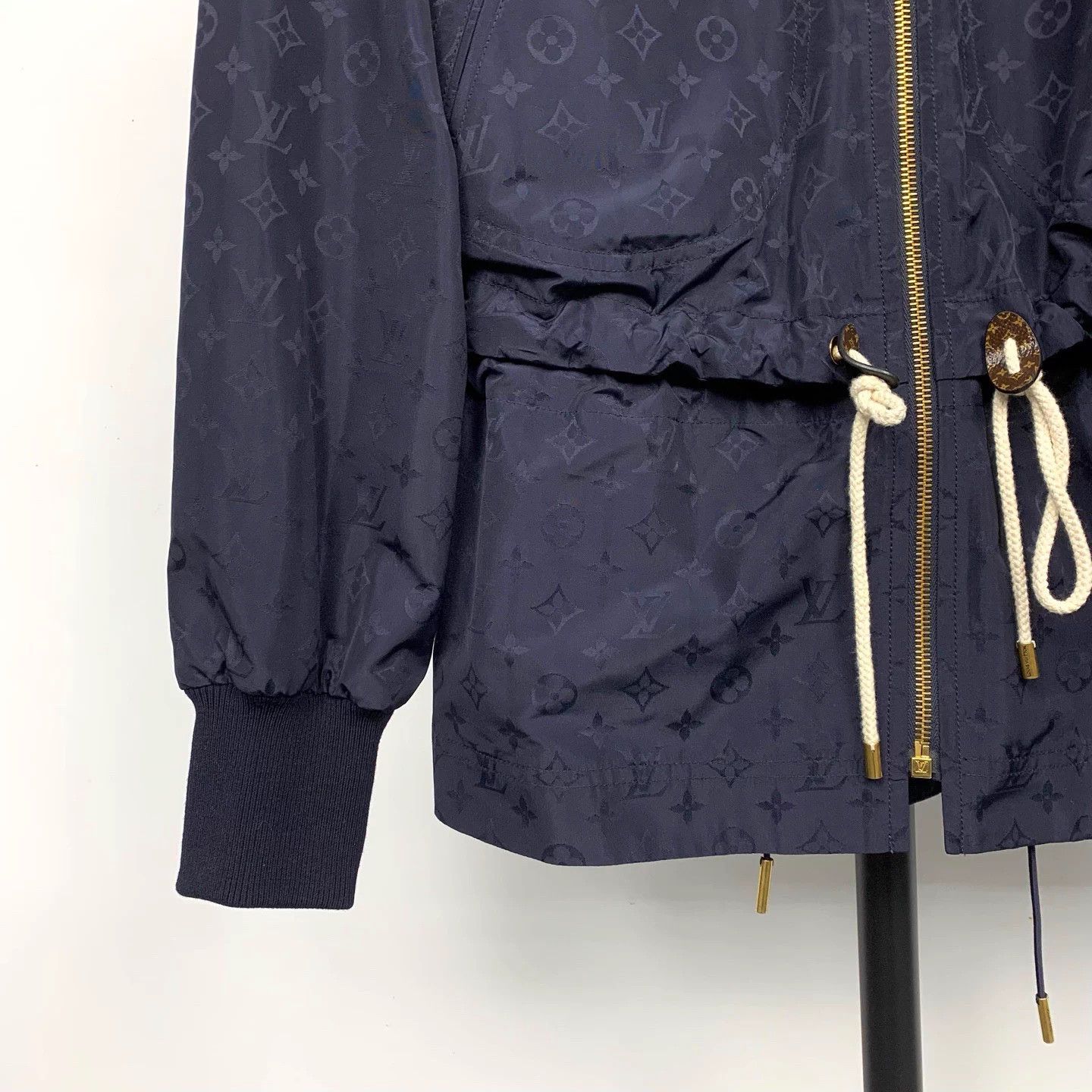 Louis Vuitton LOUIS VUITTON Monogram Zip Hoodie Jacket Size XS / US 0-2 / IT 36-38 - 5 Thumbnail