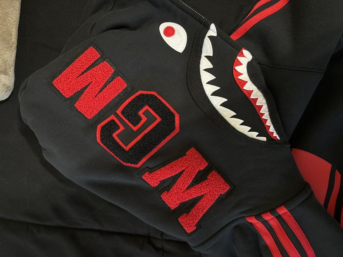 Adidas × Bape Bape x adidas orginal shark full zip hoodie black/red medium Size US M / EU 48-50 / 2 - 1 Thumbnail