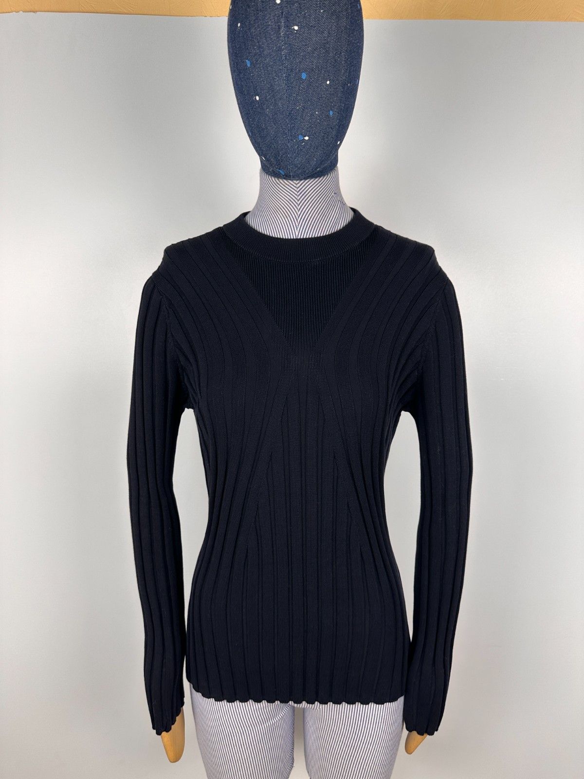 Cos Cos Ribbed Wool Funnel Neck Jumper Black Sweater Size S Size S / US 4 / IT 40 - 1 Thumbnail