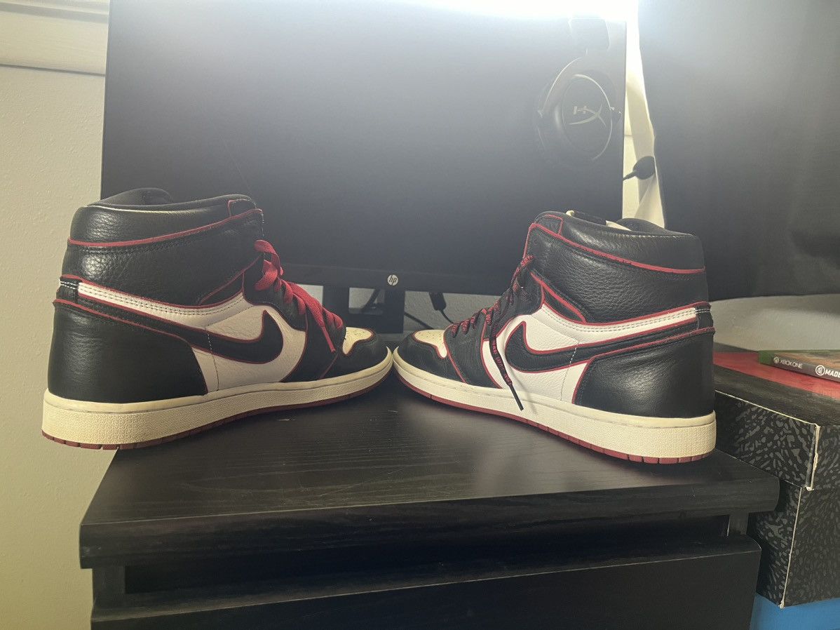 Jordan Brand Jordan 1 Bloodline Size 10.5 Size US 10.5 / EU 43-44 - 5 Thumbnail