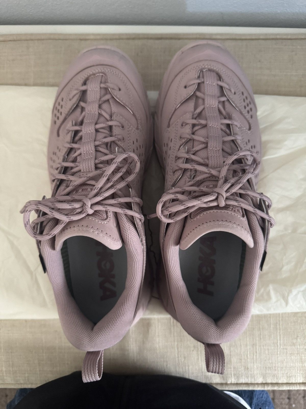 Hoka Hoka One One Tor Ultra Lo in Pale Mauve Pink Size US 8 / EU 41 - 7 Thumbnail