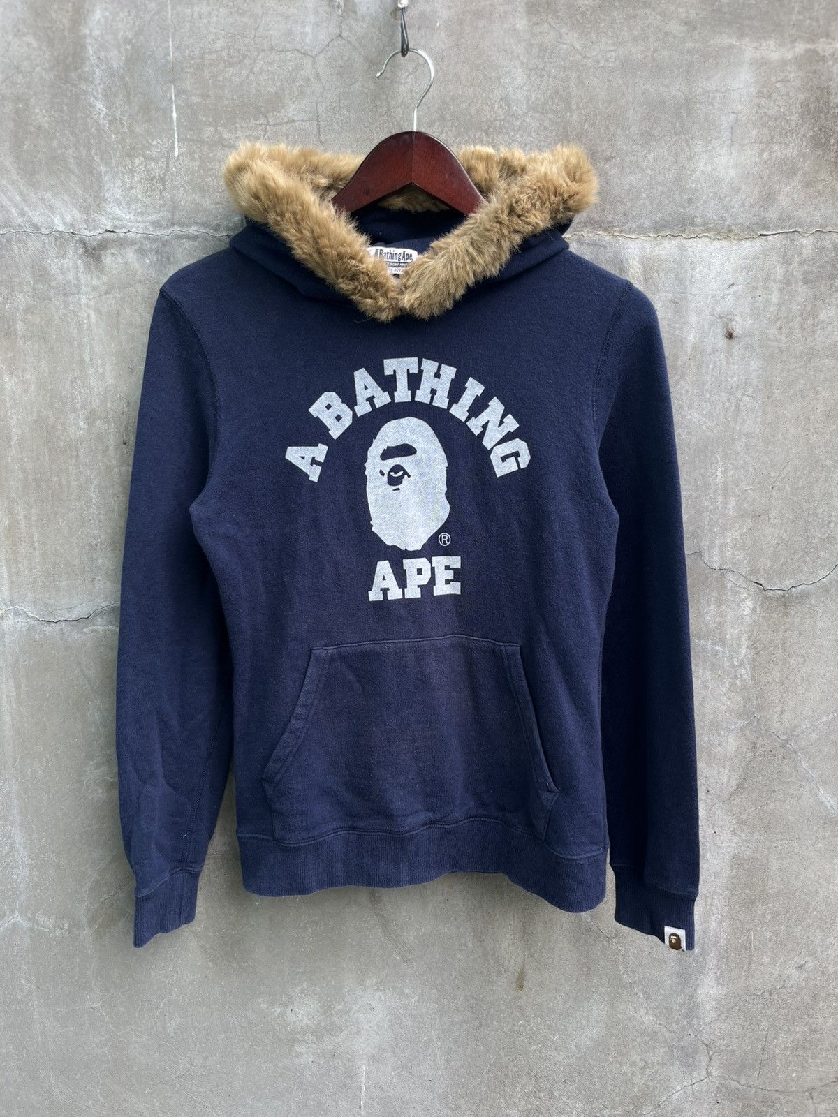 Bape College Fur Hoodie Size XS / US 0-2 / IT 36-38 - 1 Thumbnail