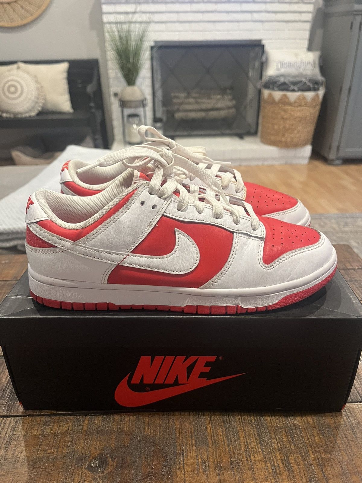 Nike Nike Dunk Low “Champioship Red” size 8 Size US 8 / EU 41 - 1 Thumbnail