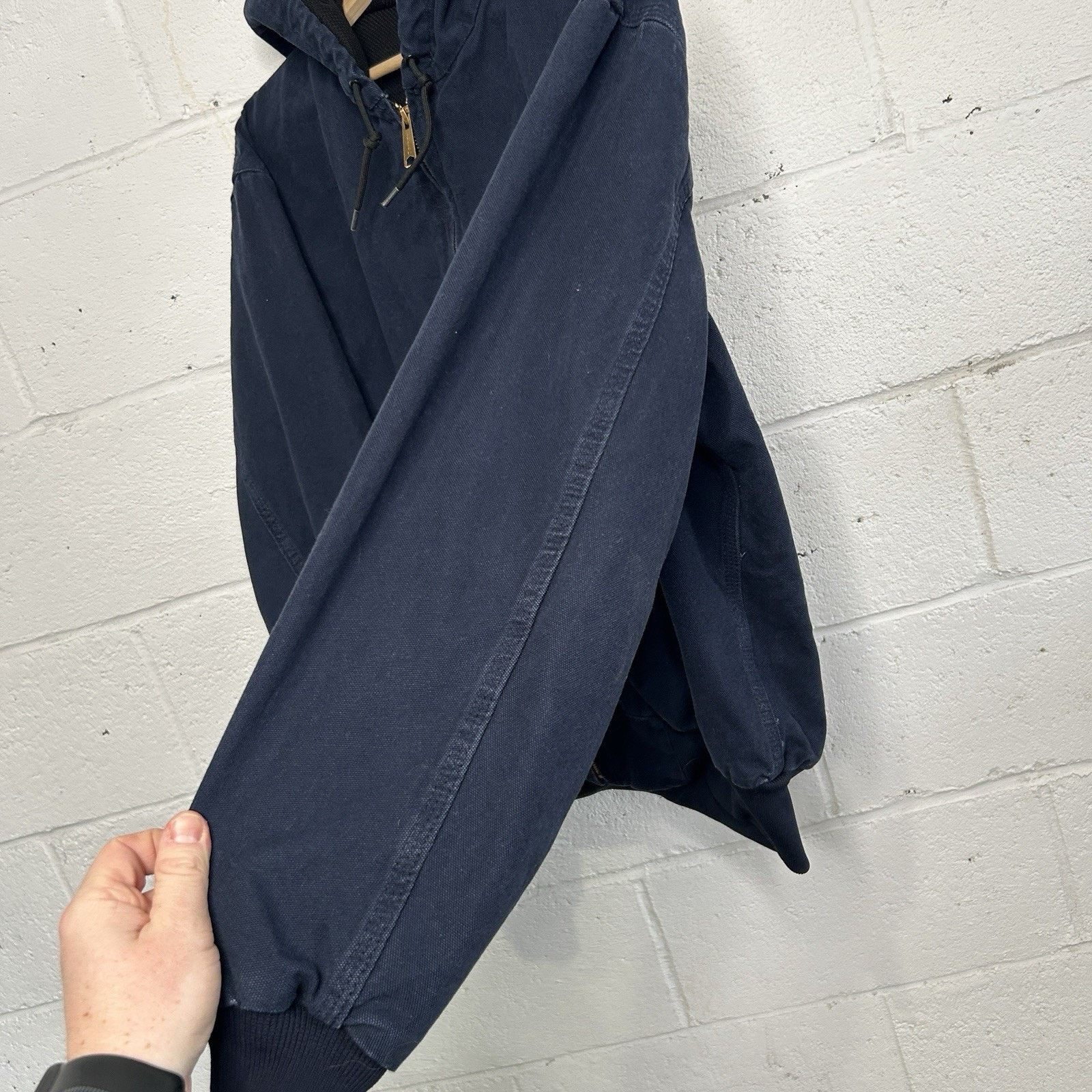 Carhartt Vintage Carhartt Thermal-Lined Active Jacket “Navy” J211 DNY Size US L / EU 52-54 / 3 - 10 Thumbnail