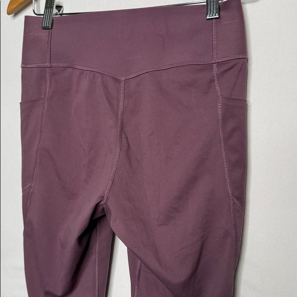 Uniqlo NWOT UNIQLO Airism ultra stretch purple leggings pockets S Size 26" / US 2 / IT 38 - 6 Thumbnail