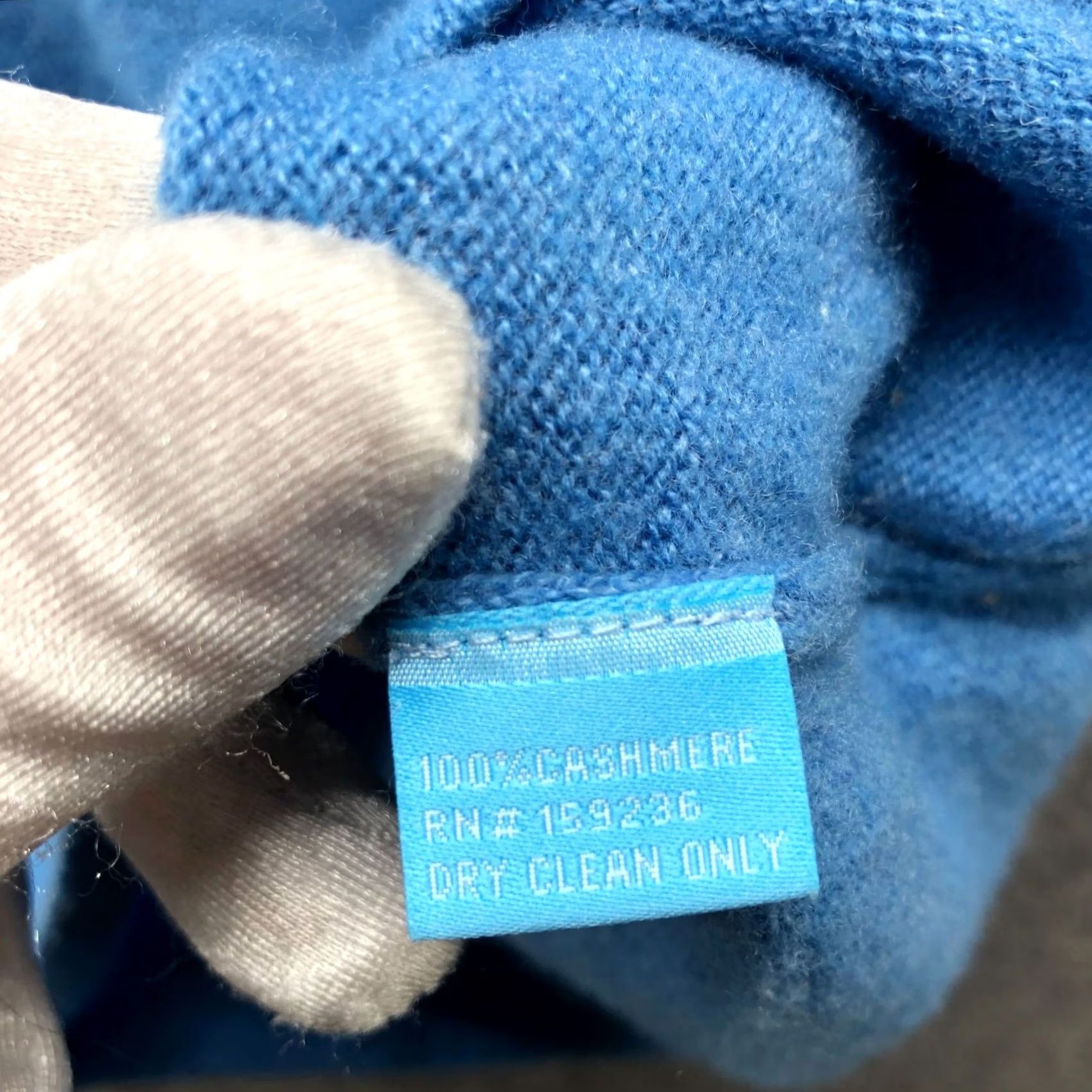 J.McLaughlin J. McLaughlin 100% Cashmere Sweater Womens XS V-Neck Light Blue Shirt Pullover Winter Fall Casual Ladies XS Women's Pullover Cashmere V-Neck Blue Size XS / US 0-2 / IT 36-38 - 7 Thumbnail
