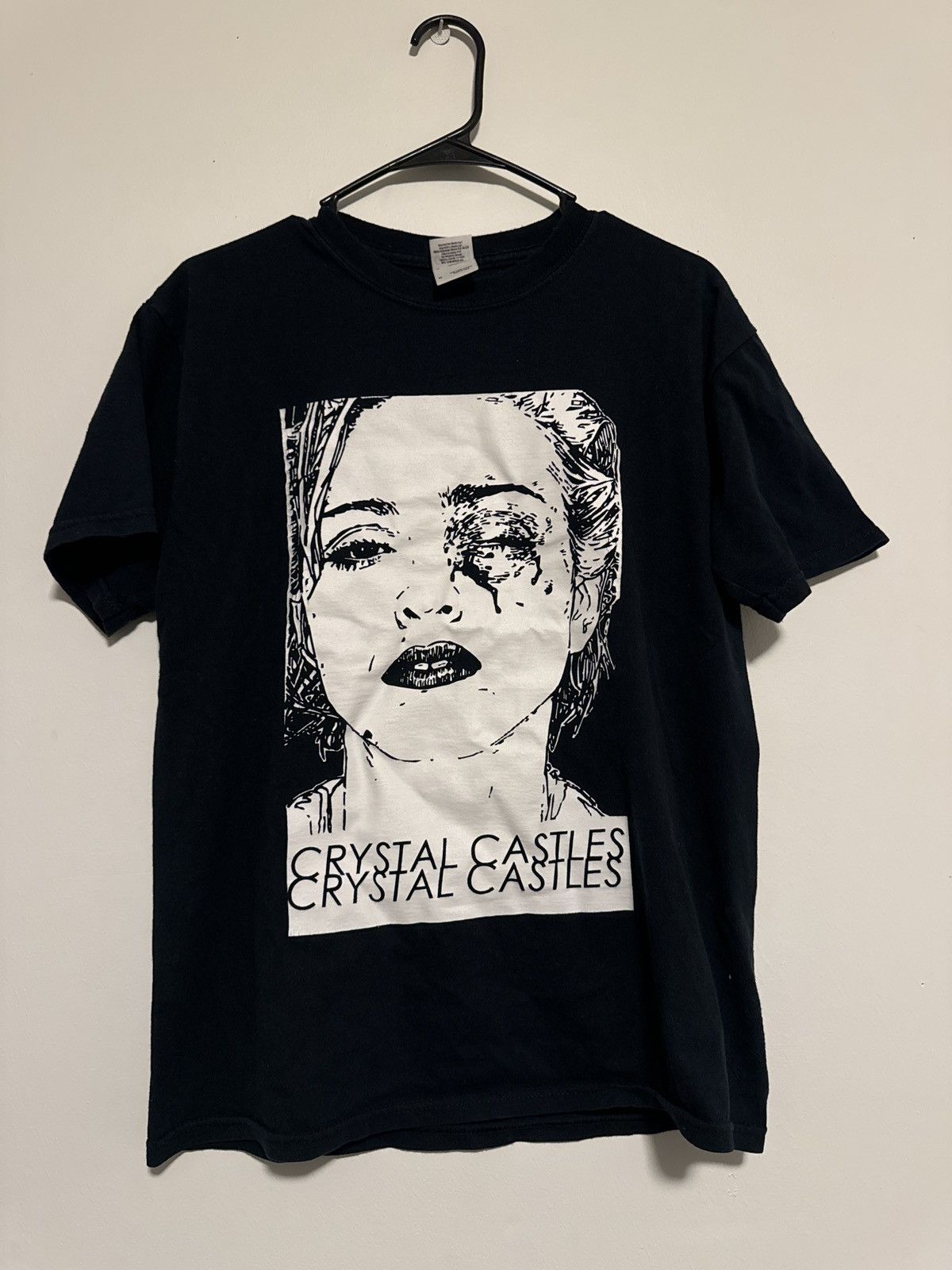 Vintage Vintage Crystal Castles Shirt Size US M / EU 48-50 / 2 - 1 Thumbnail