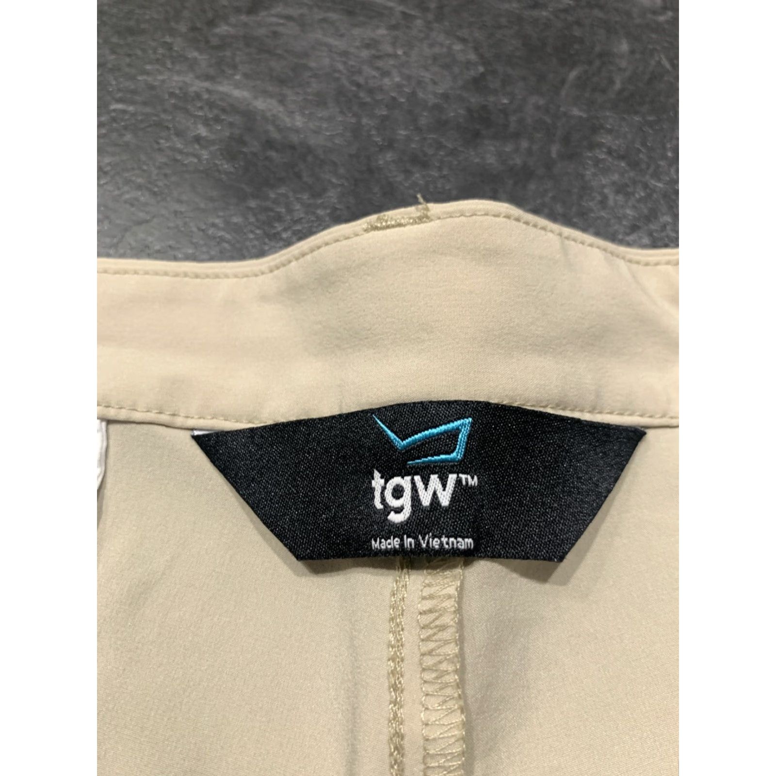 Vintage VINTAGE TGW Men’s Chino Shorts Size 42 Beige Lightweight Casual Golf Pants Regular Fit Size US 42 / EU 58 - 3 Thumbnail