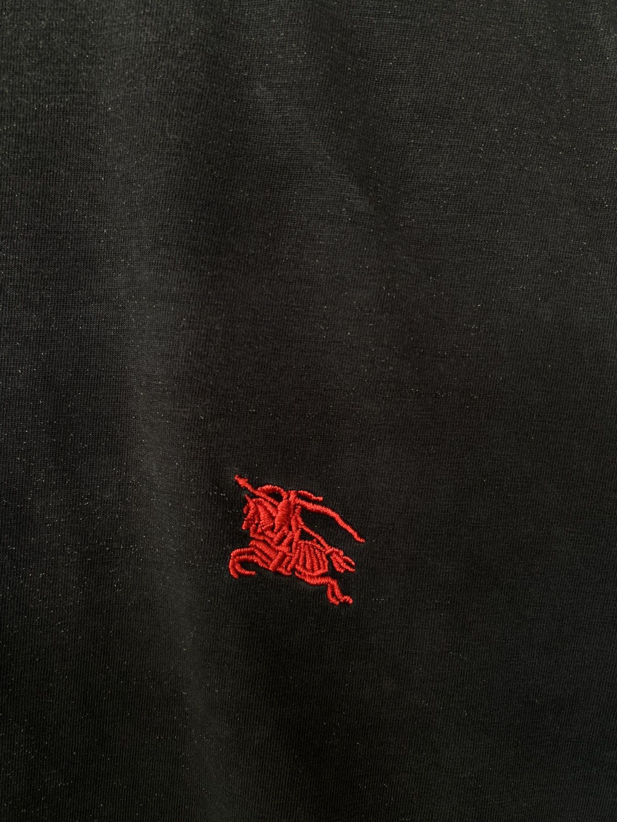 Burberry Rare Burberry London England Made In Scotland Plain Tees Size US L / EU 52-54 / 3 - 7 Thumbnail