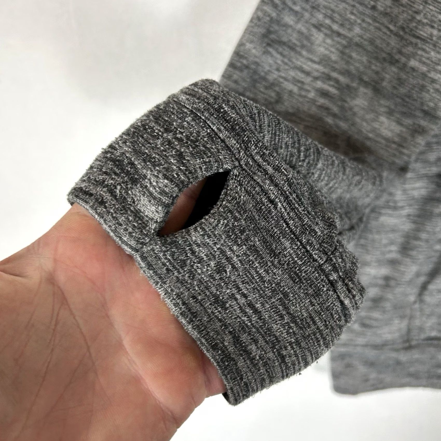 Burton Burton Hoodie Pullover Long Sleeve Men’s Small Gray Polyester Graphic Print Top Size US S / EU 44-46 / 1 - 7 Thumbnail