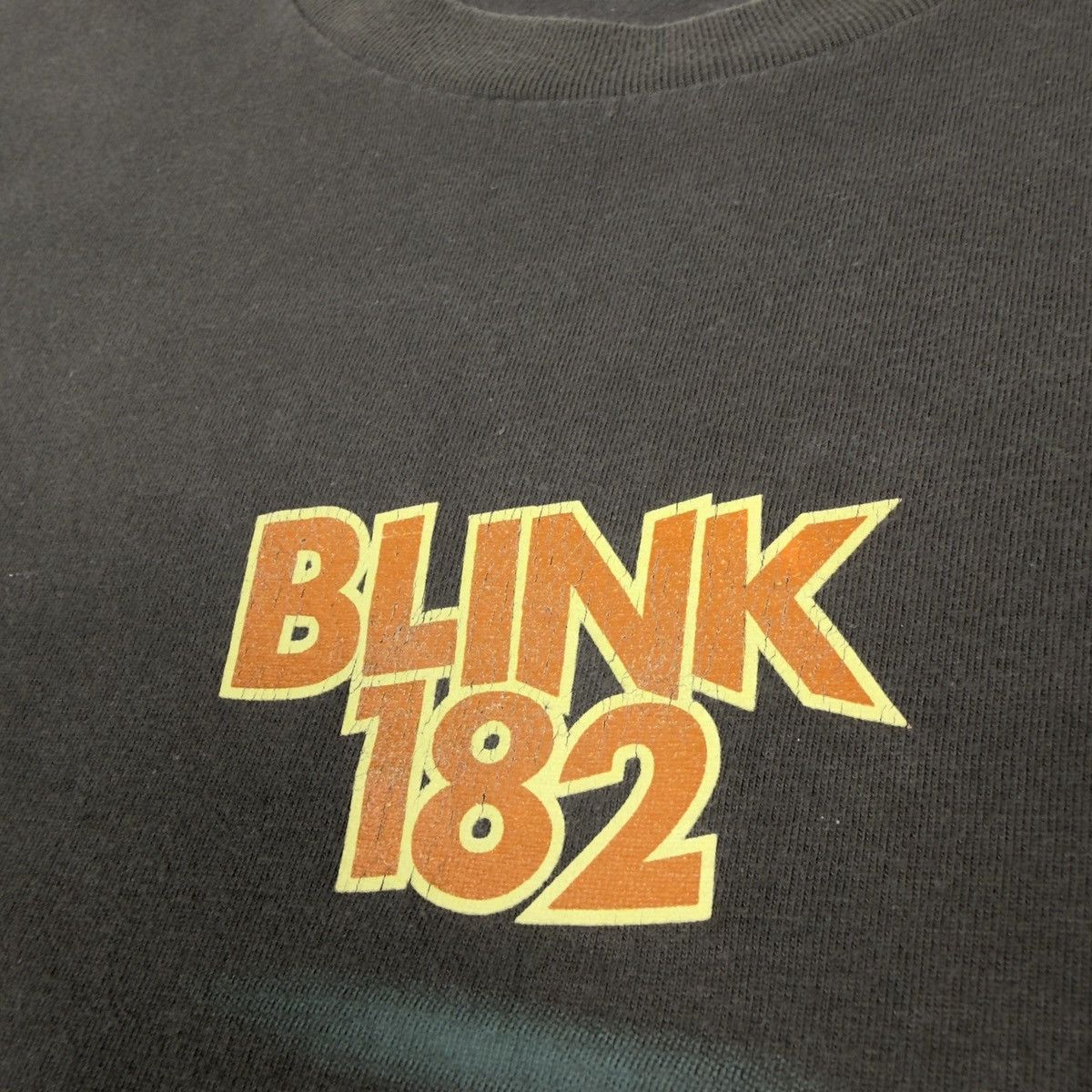 Band Tees Vintage Late 90s Blink 182 ‘Stomping Rabbit’ Band T Shirt Size US M / EU 48-50 / 2 - 6 Thumbnail