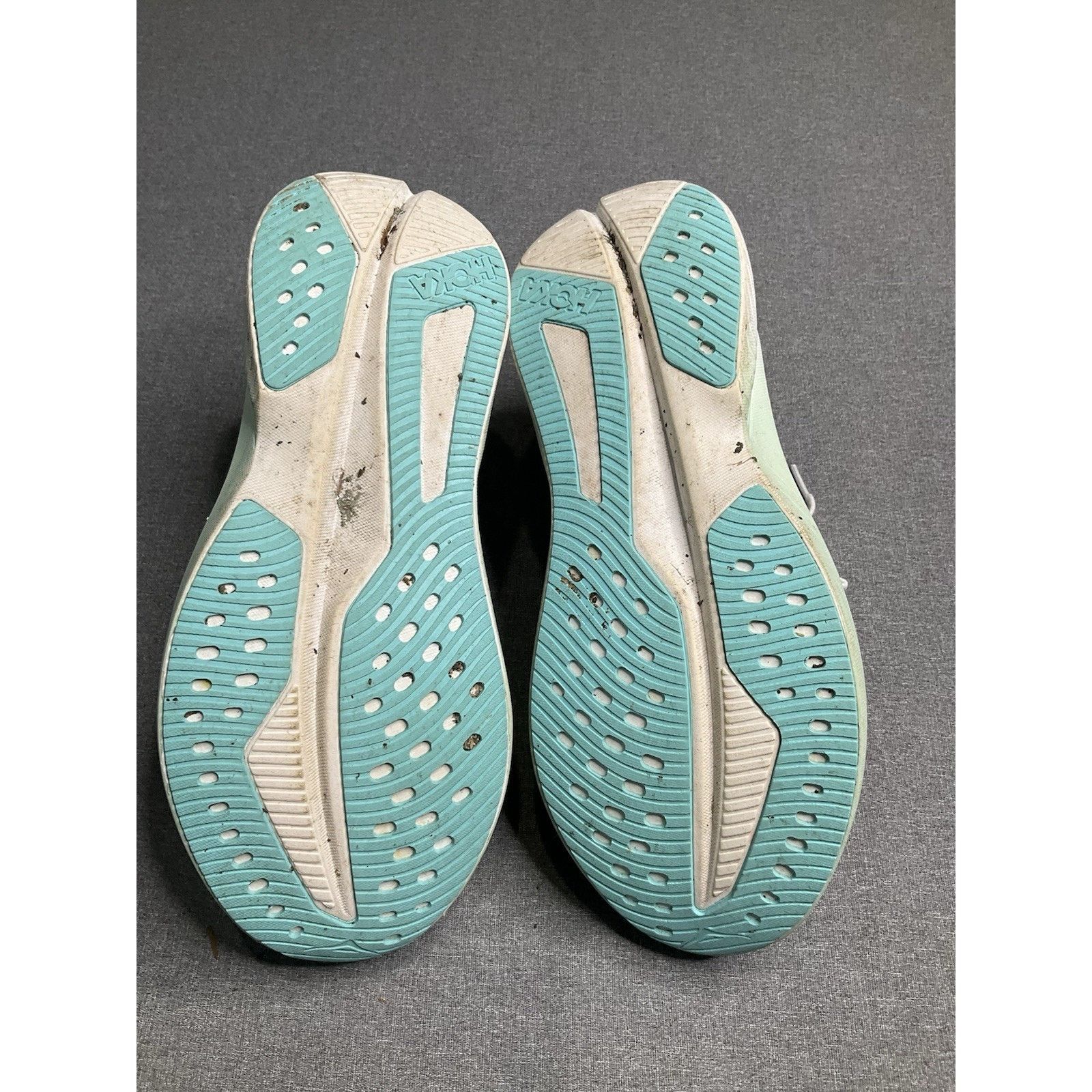 Hoka Size 9.5 - Hoka One One HOKA Mach 6 Frost Aqua Size US 9.5 / IT 39.5 - 7 Thumbnail