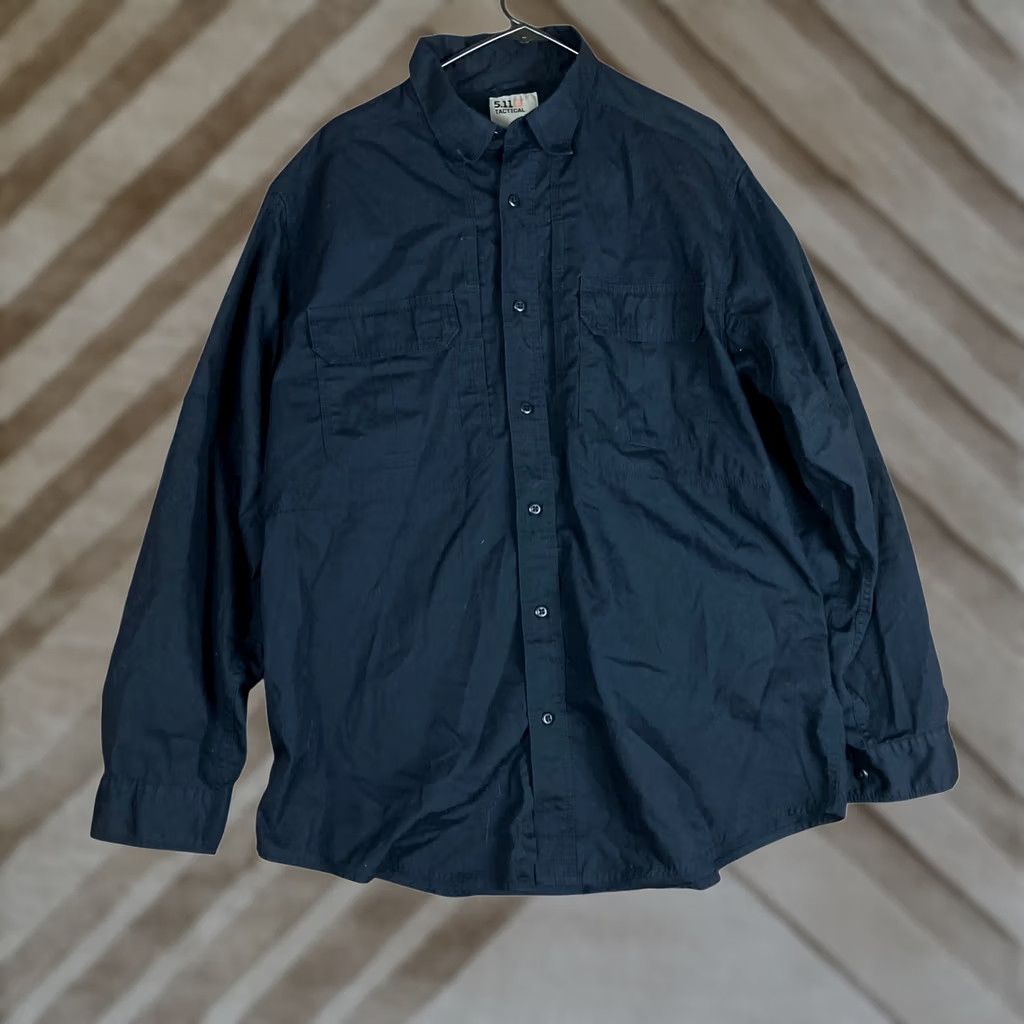 Vintage 5.11 Tactical Mens Shirt Navy Blue Button Down Long Sleeve Pockets Vented Large Size US L / EU 52-54 / 3 - 1 Thumbnail