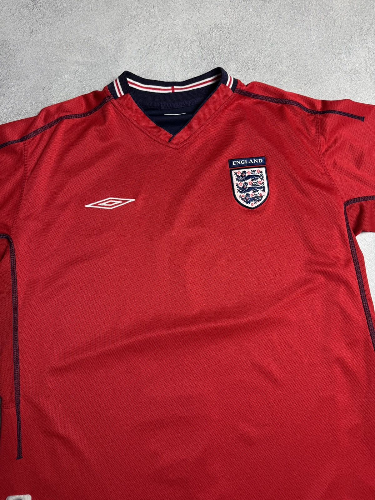 Umbro England 2002 2004 Away Shirt Soccer Jersey Reversible Umbro Size US XL / EU 56 / 4 - 5 Thumbnail