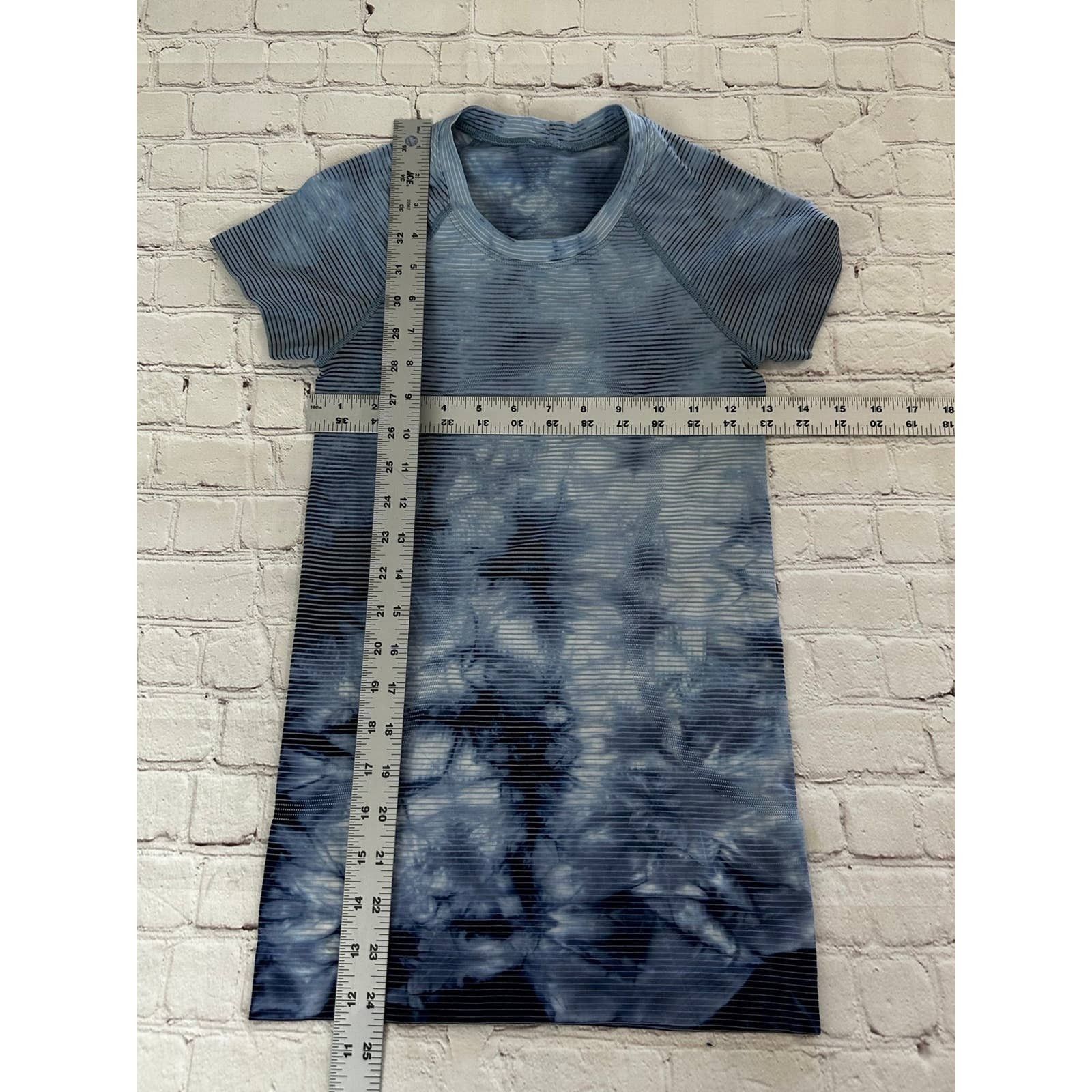 Lululemon lululemon tie dye top size 2 Size XS / US 0-2 / IT 36-38 - 6 Thumbnail