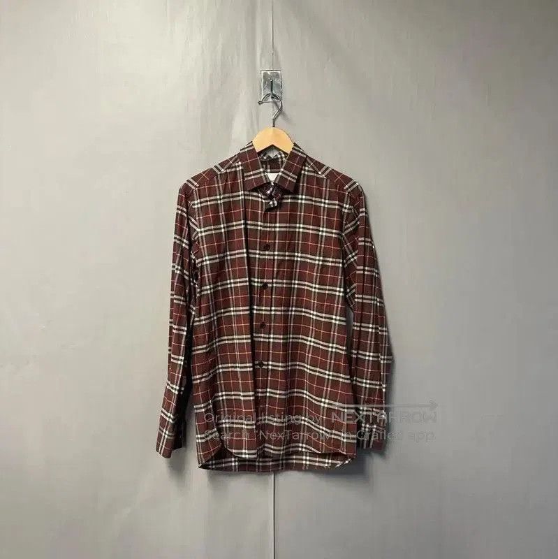 Other Burberry Red Cotton Women's Shirt. Size S / US 4 / IT 40 - 1 Thumbnail