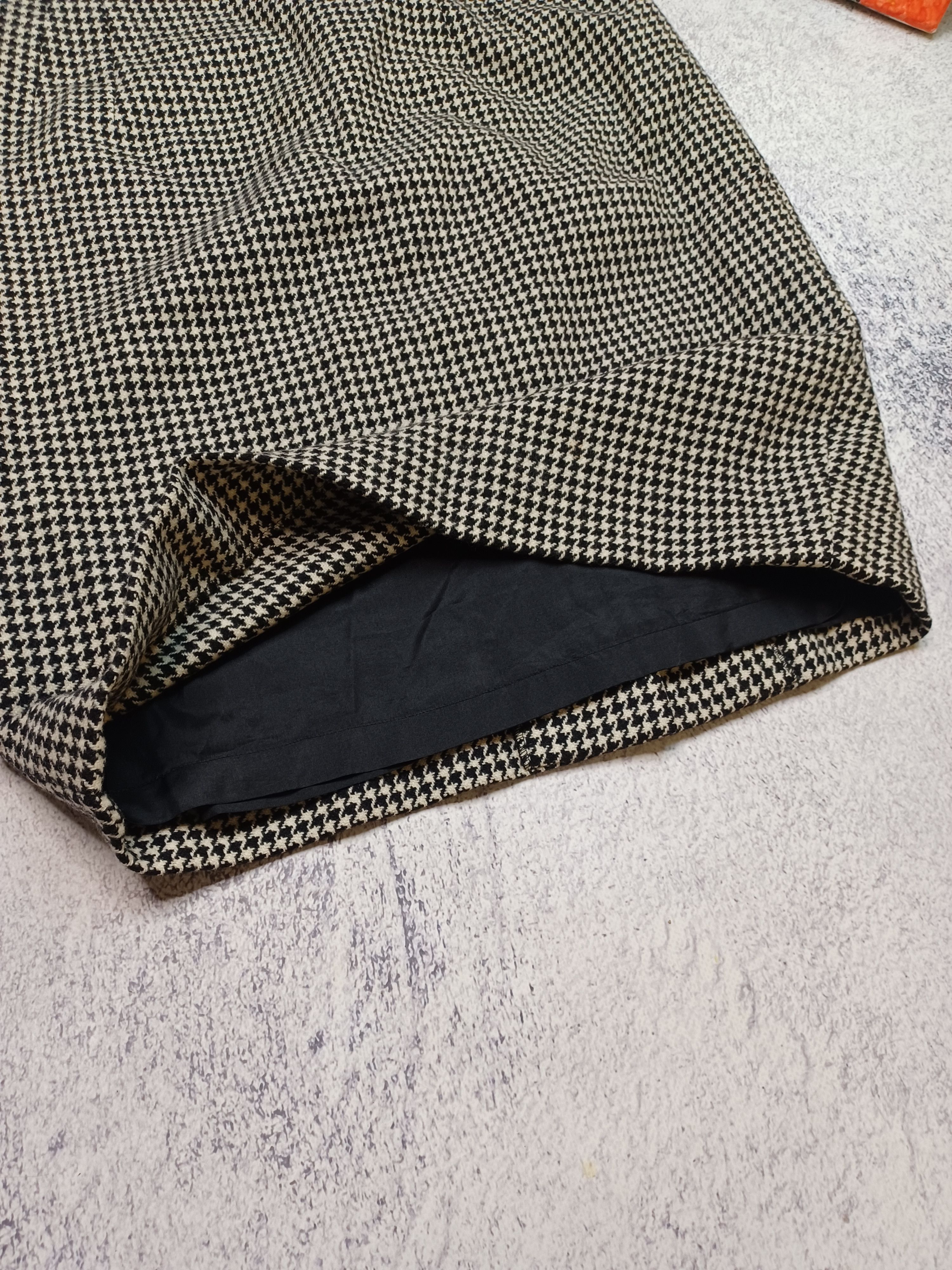 Ralph Lauren Purple Label Ralph Lauren Purple Label Skirt Wool Cashmere Size 12 Size 34" / US 12 / IT 48 - 4 Thumbnail