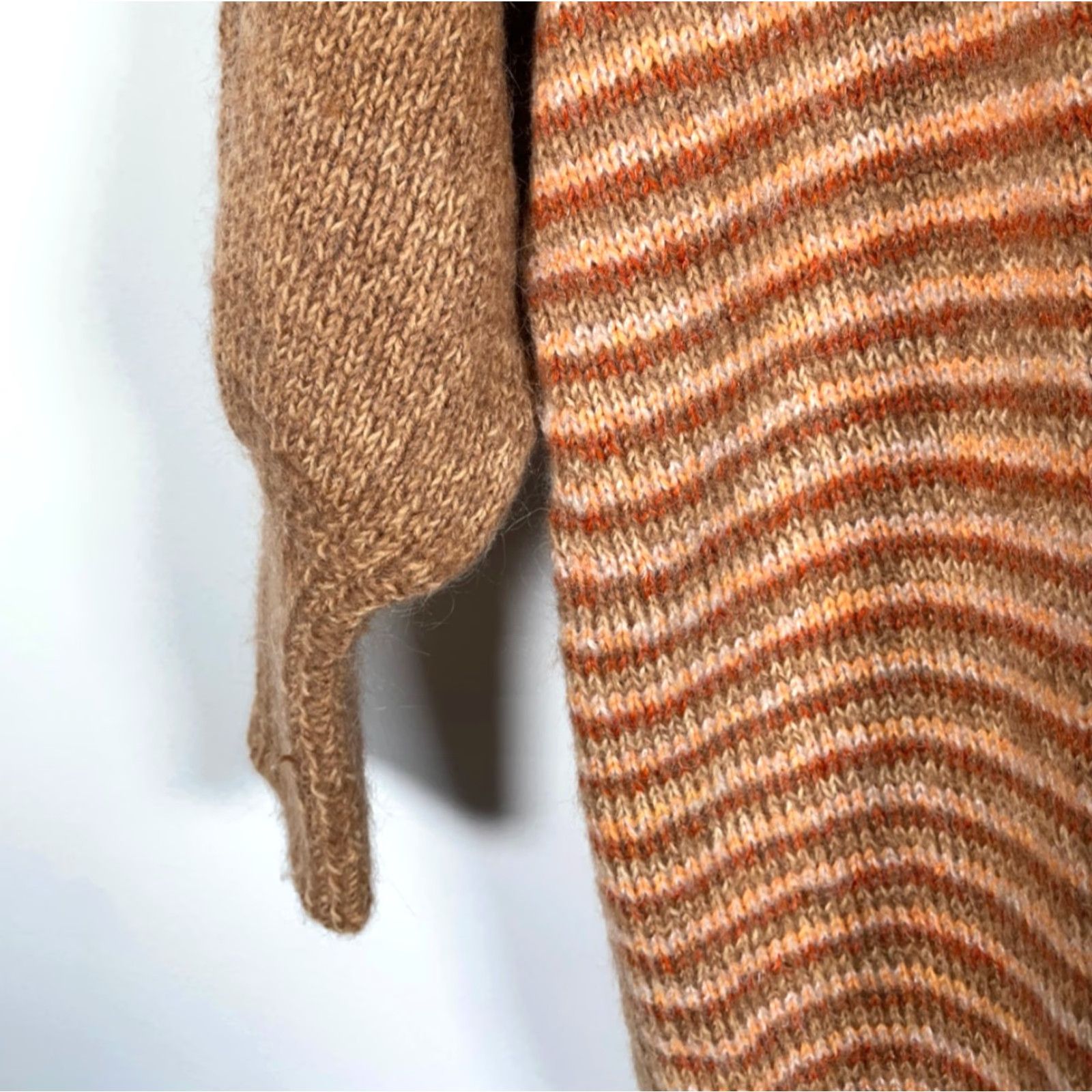 Vintage VINTAGE Mohair Blend Open Cardigan Women's Small Brown Striped Fuzzy Knit Sweater Size S / US 4 / IT 40 - 4 Thumbnail