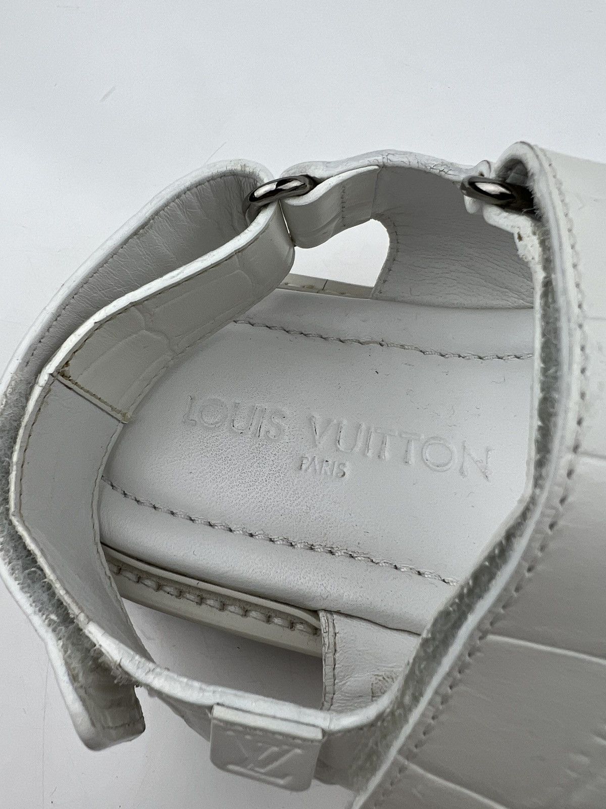 Louis Vuitton LOUIS VUITTON Sandals Textured Leather Shoes Cork Sole LV Size US 9 / EU 42 - 18 Thumbnail