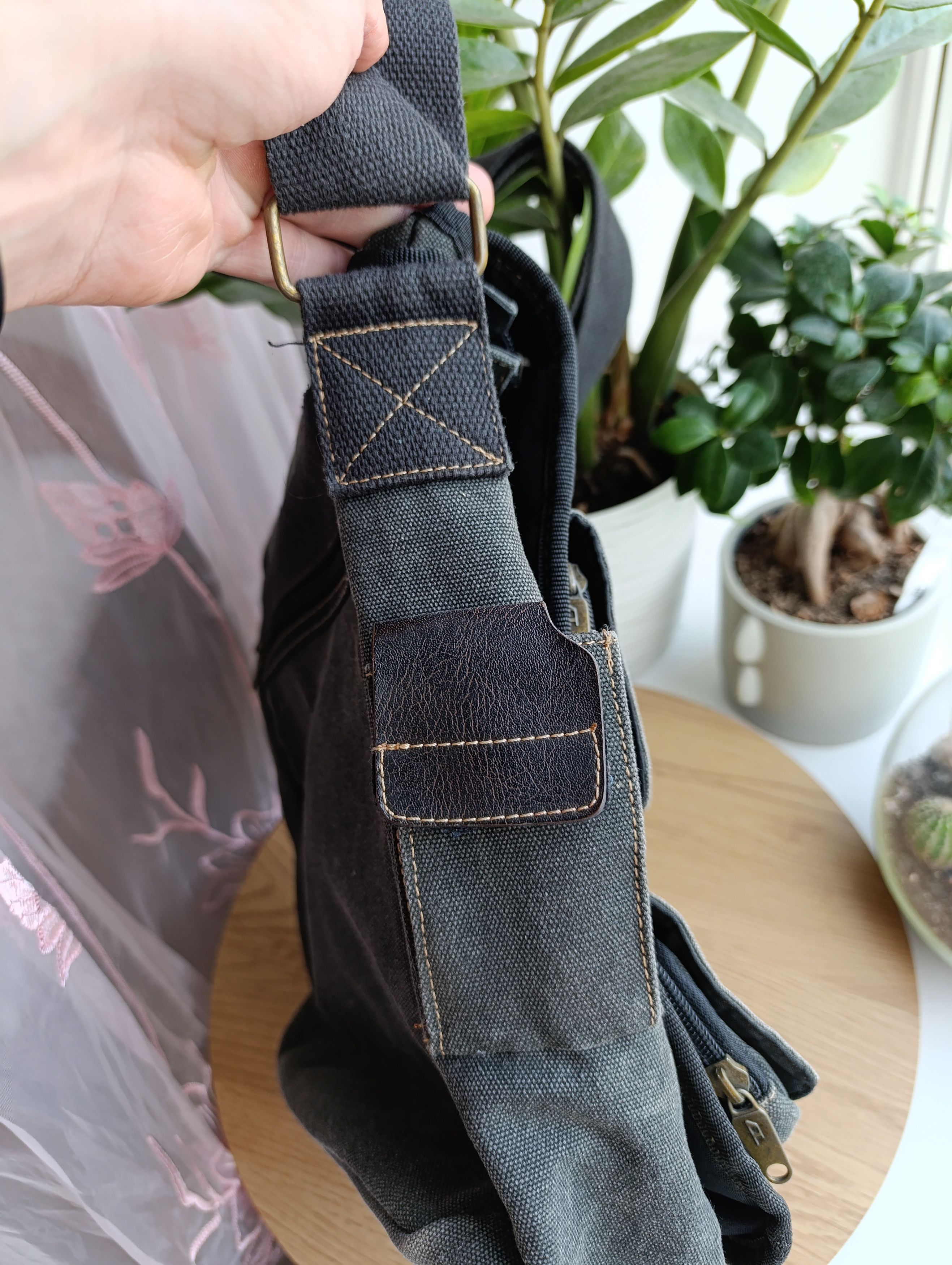 Diesel DIESEL VINTAGE MULTI POCKET MESSENGER BAG Size ONE SIZE - 12 Thumbnail