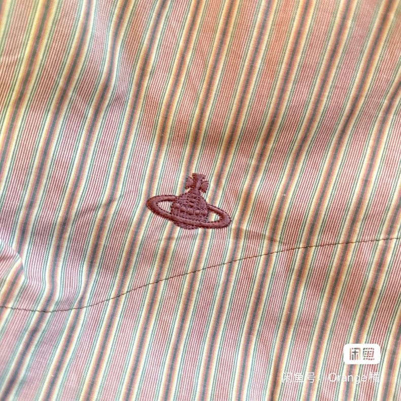 Vivienne Westwood Vivienne Westwood The doll is wearing a shirt dress Size S / US 4 / IT 40 - 4 Thumbnail