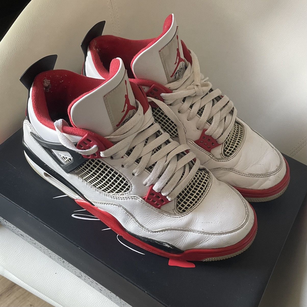 Jordan Brand Jordan 4 Fire Red Size US 11.5 / EU 44-45 - 6 Thumbnail