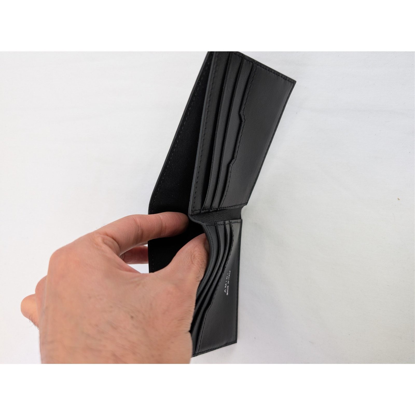 Amiri o1rshd1 Size: OS / Amiri Staggered Wallet in Black Size ONE SIZE - 9 Thumbnail