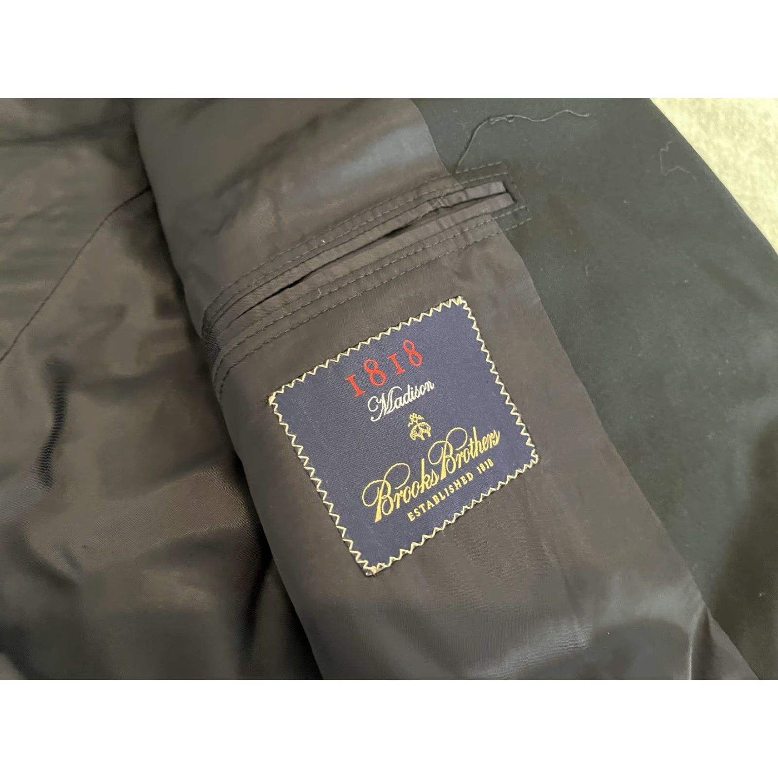 Brooks Brothers Brooks Brothers 1818 Madison Loro Piana Jacket Sport Coat Blazer Gold Button Wool Black 50L Men Blazer 2 Button Big & Tall Size 50R - 4 Thumbnail