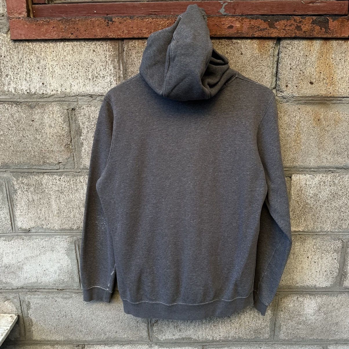 Nike Vintage Nike Hoodie Small Swoosh Y2K 00s USA Size S Size US S / EU 44-46 / 1 - 2 Thumbnail