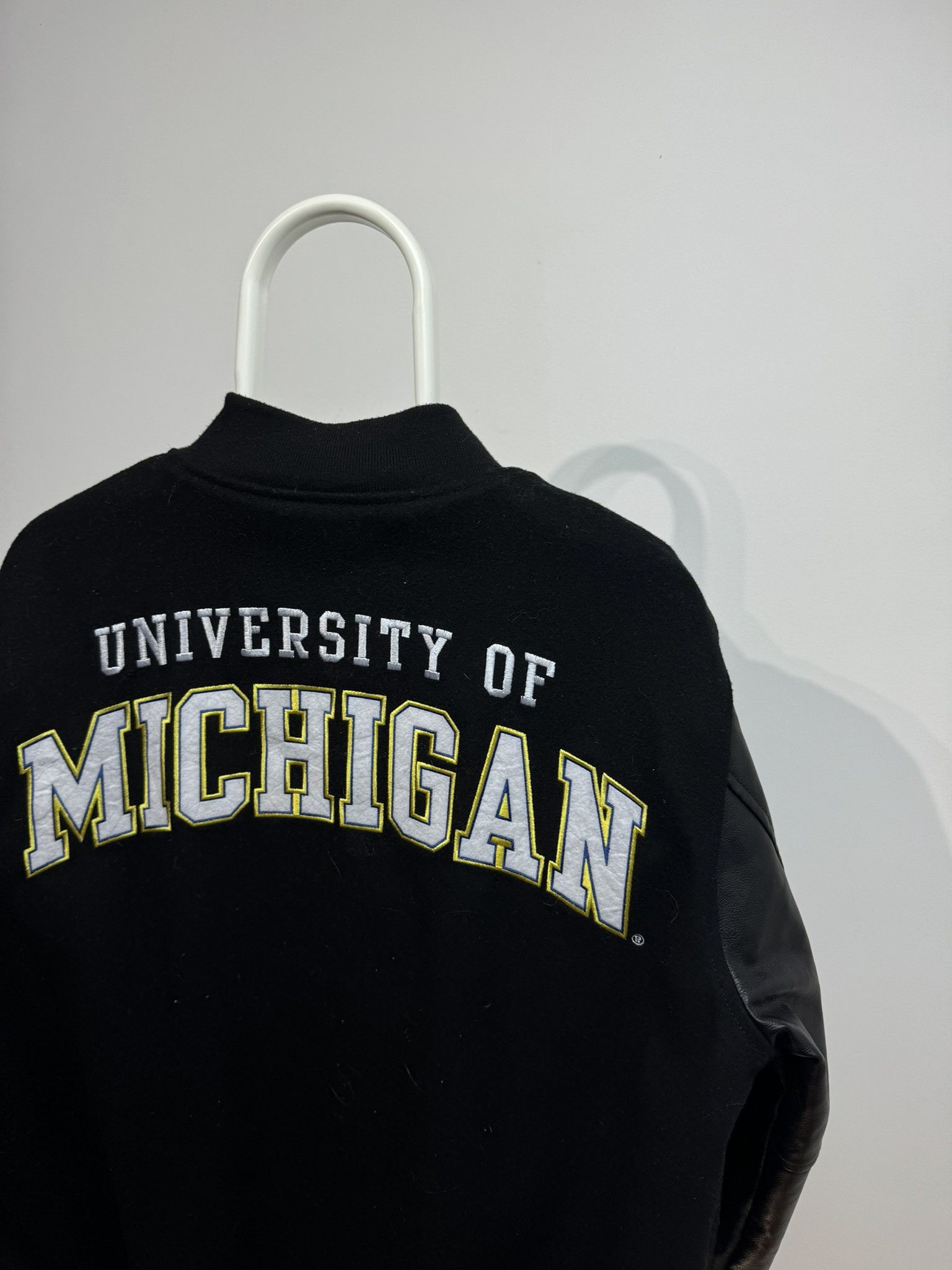 Vintage Black Bomber Jacket University of Michigan y2k 90s usa uk Size US L / EU 52-54 / 3 - 2 Thumbnail