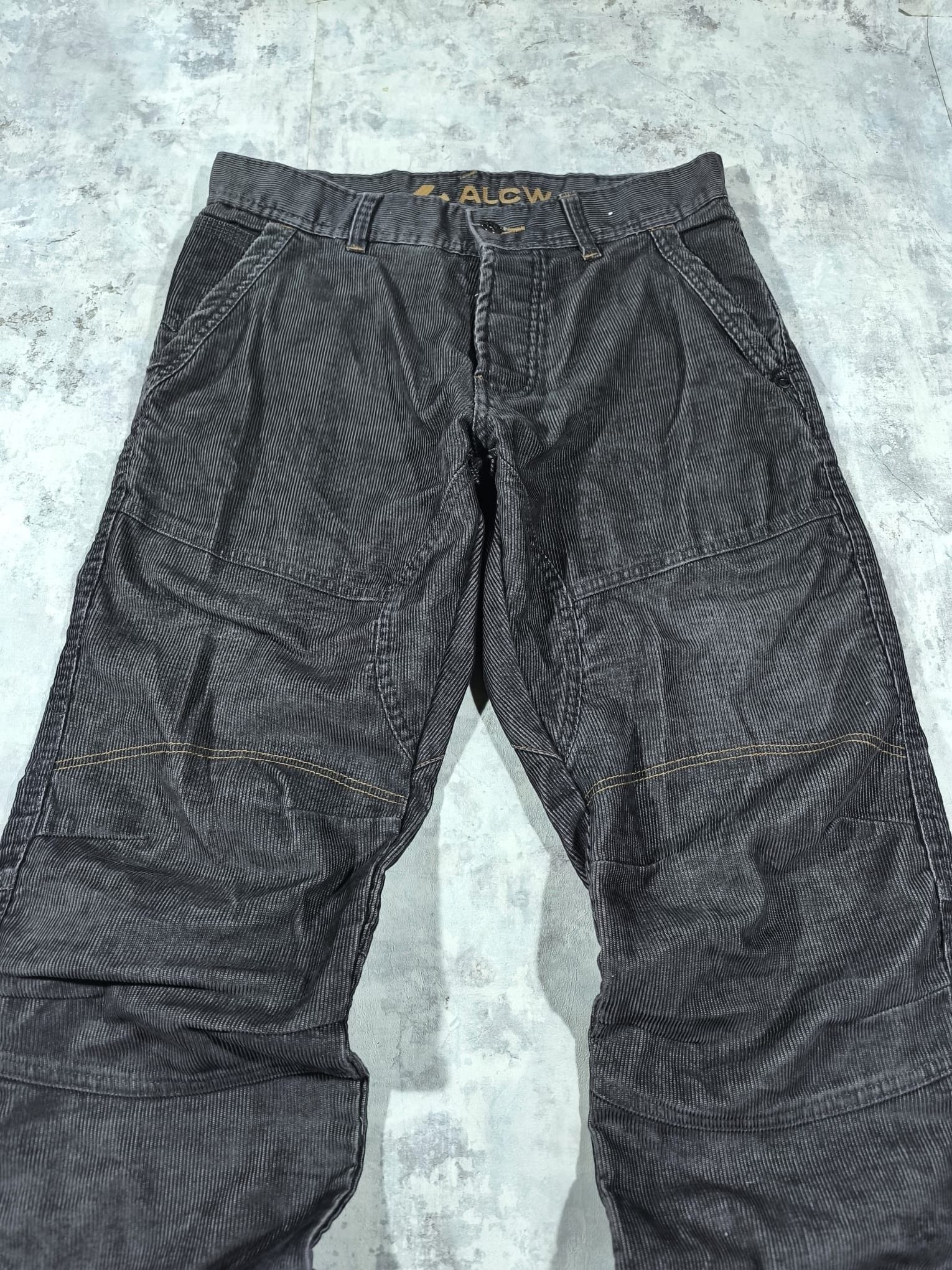 Other corduroy swag cargo type pants Size US 31 - 2 Thumbnail